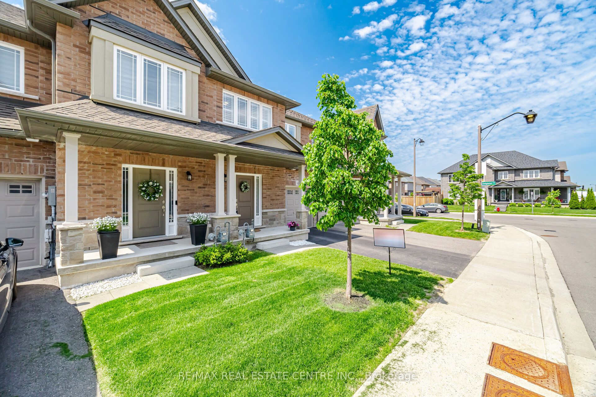 4 Laguna Village Crescent, Hamilton, ON L0R 1P0 photo 5