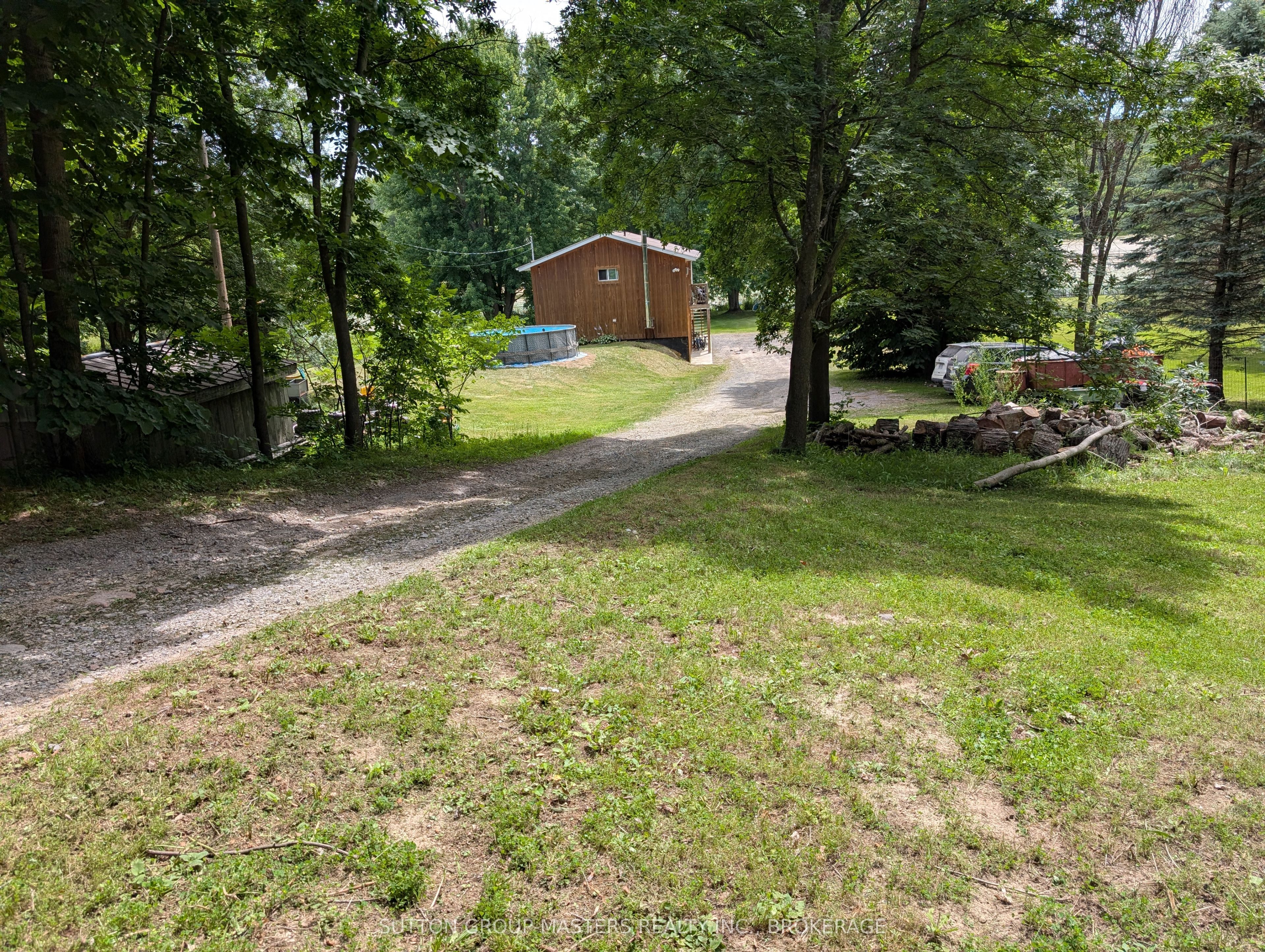 811 Pierces Lane, Leeds and the Thousand Islands, ON K0E 1N0 photo 3