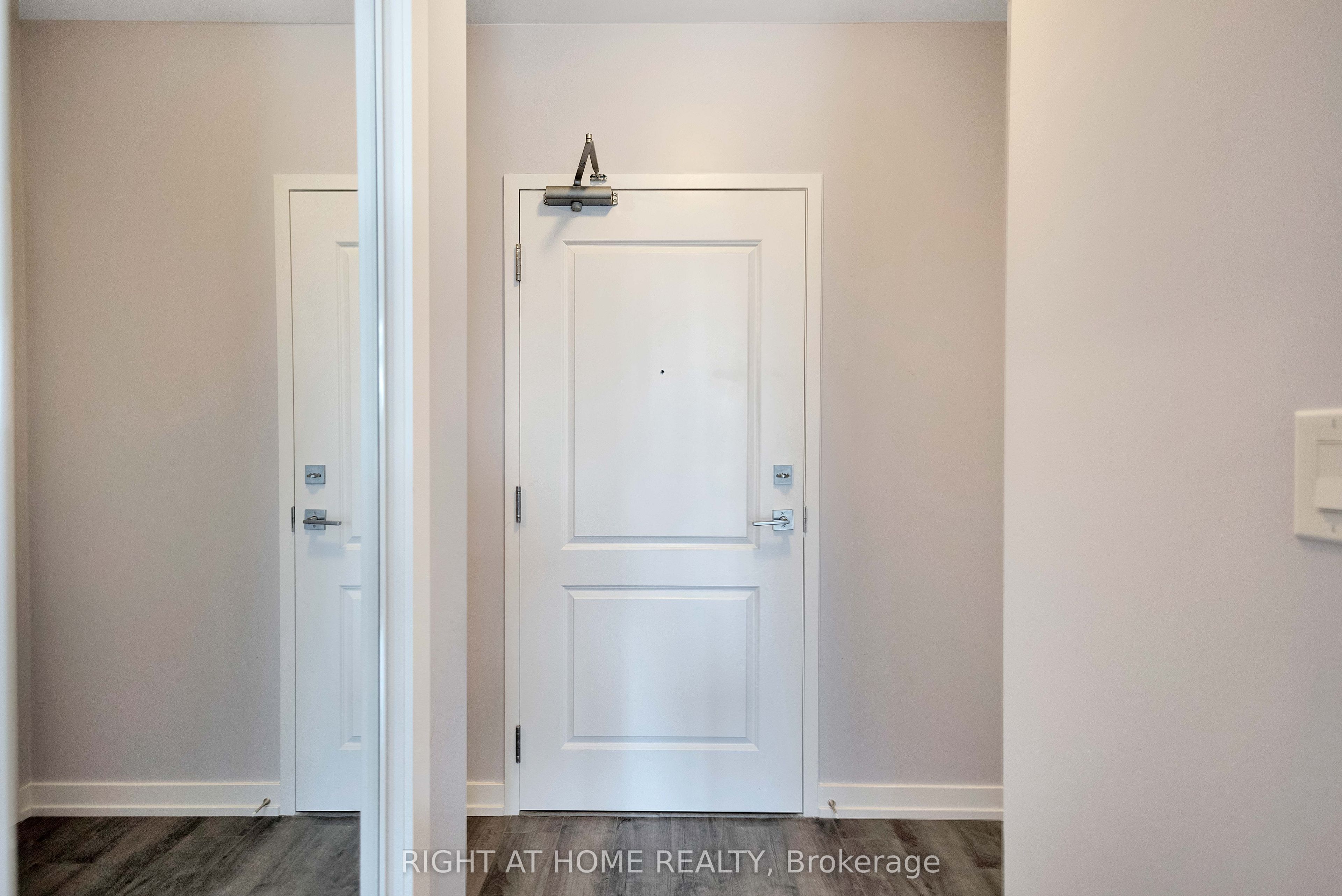 470 DUNDAS Street E 519, Hamilton, ON L0R 2H8 photo 4