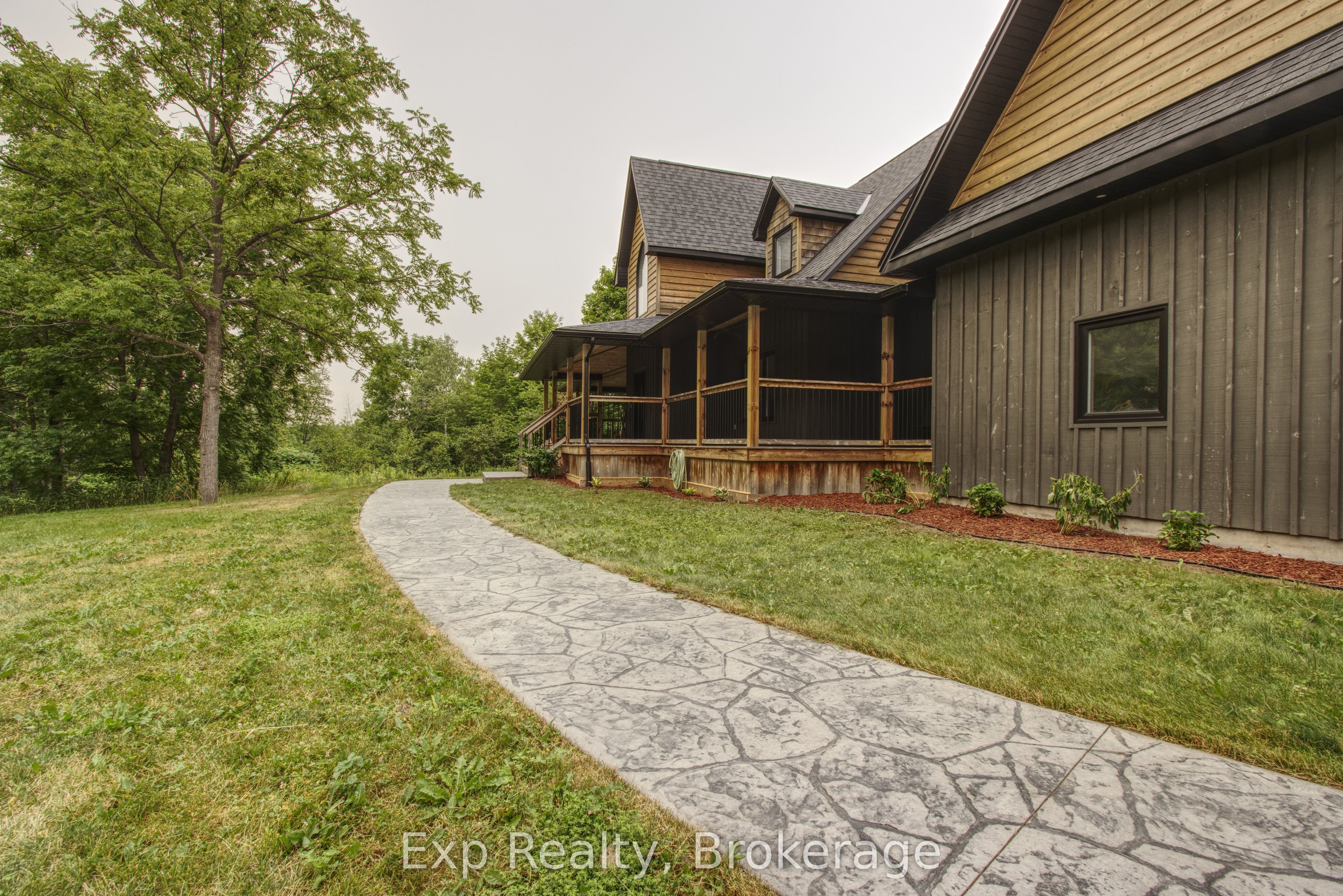 37 Bowen Road, Havelock-Belmont-Methuen, ON K0L 1Z0 photo 3
