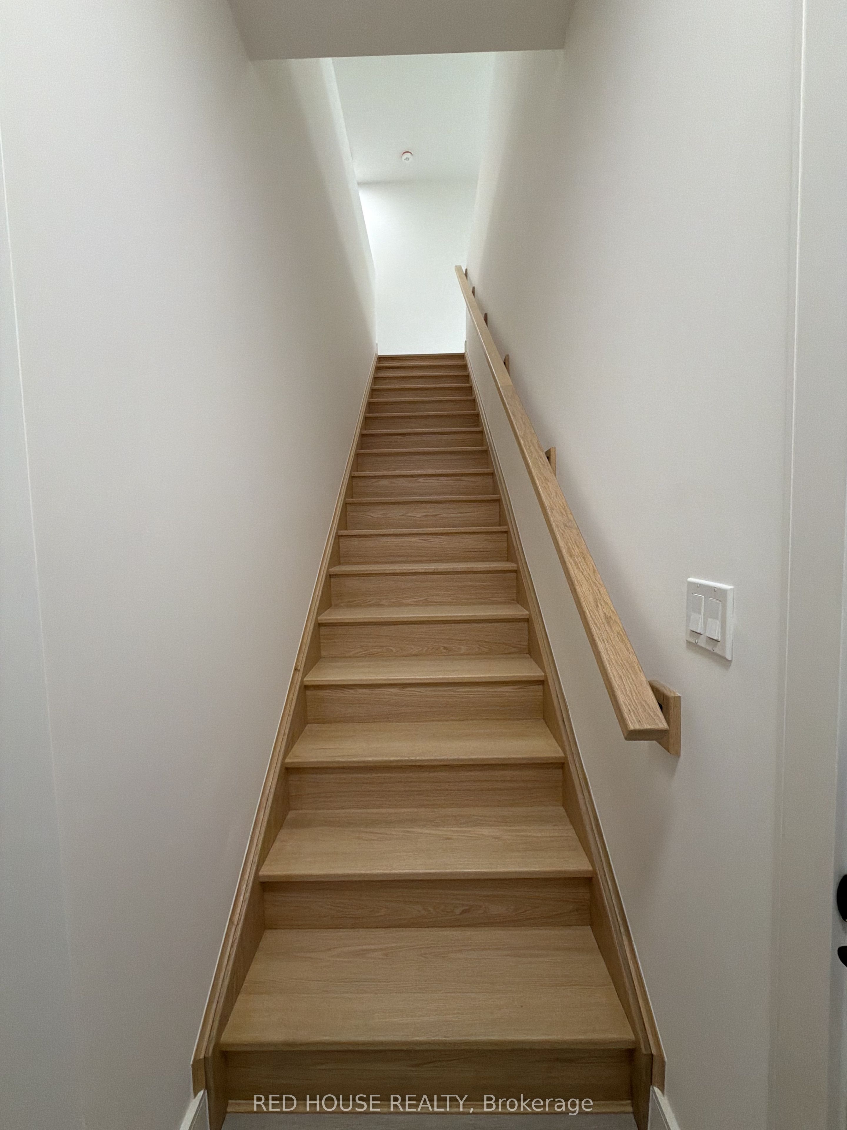 157 Everett Common, St. Catharines, ON L2P 0G7 photo 2