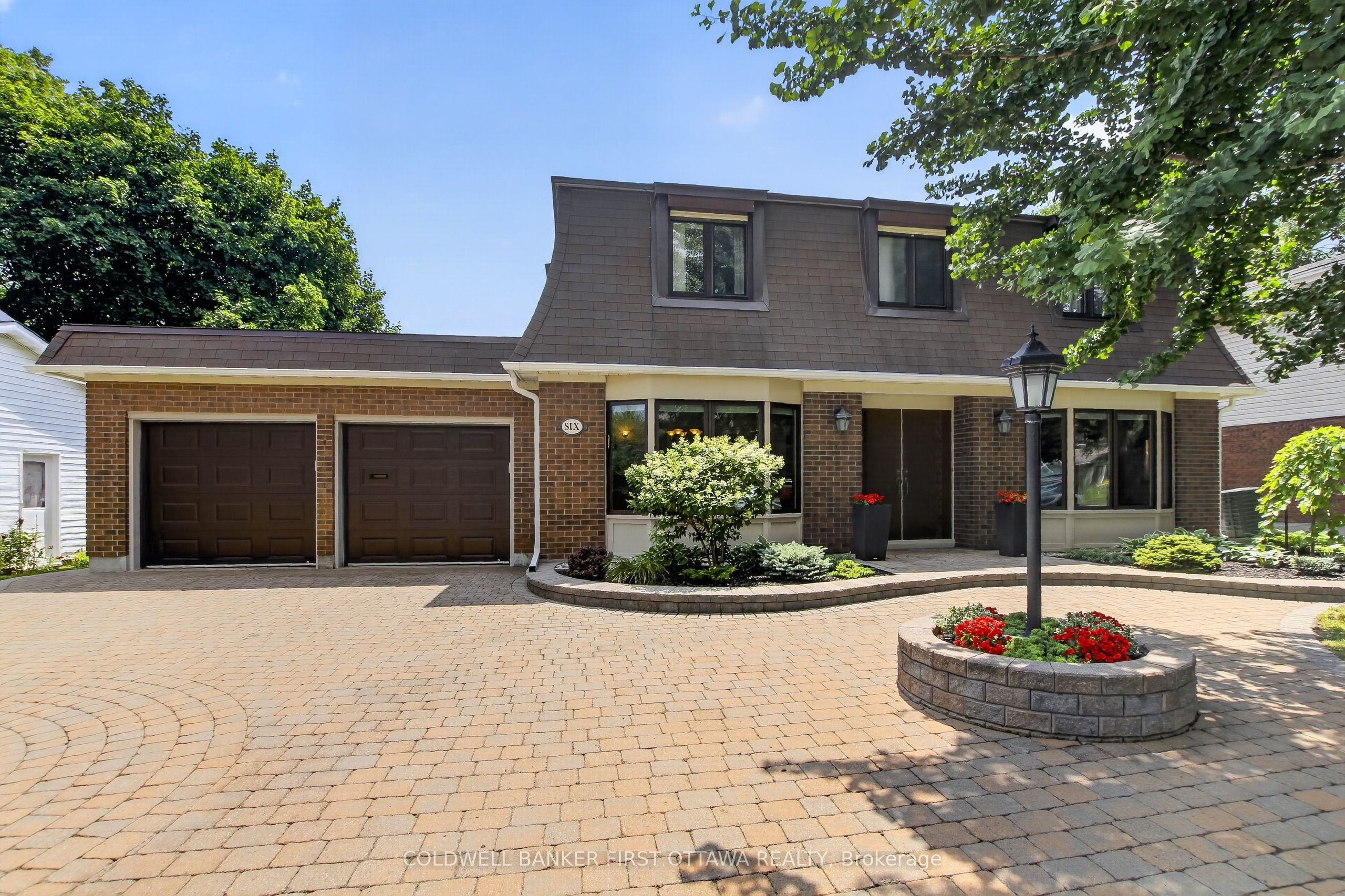 6 Cosburn Avenue, South of Baseline to Knoxdale, ON K2H 8A1