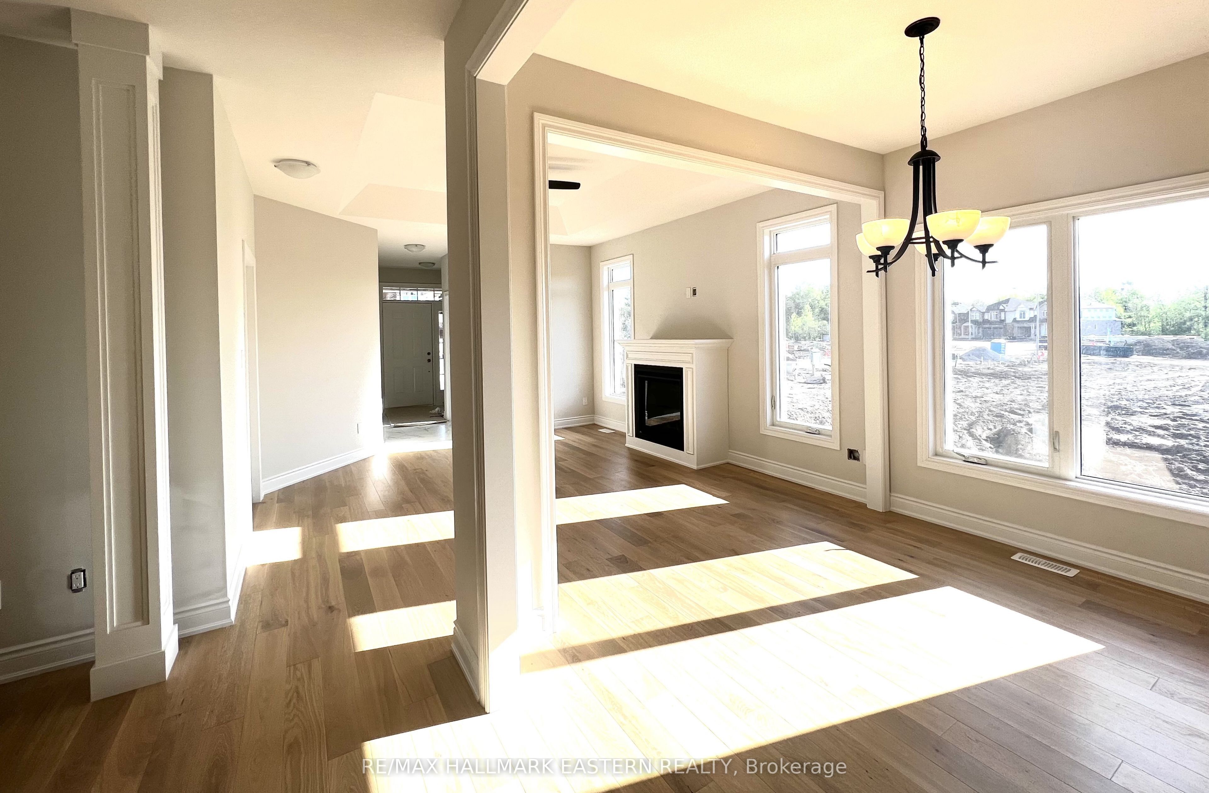 15 Coldbrook Drive, Cavan Monaghan, ON L0A 1G0 photo 2
