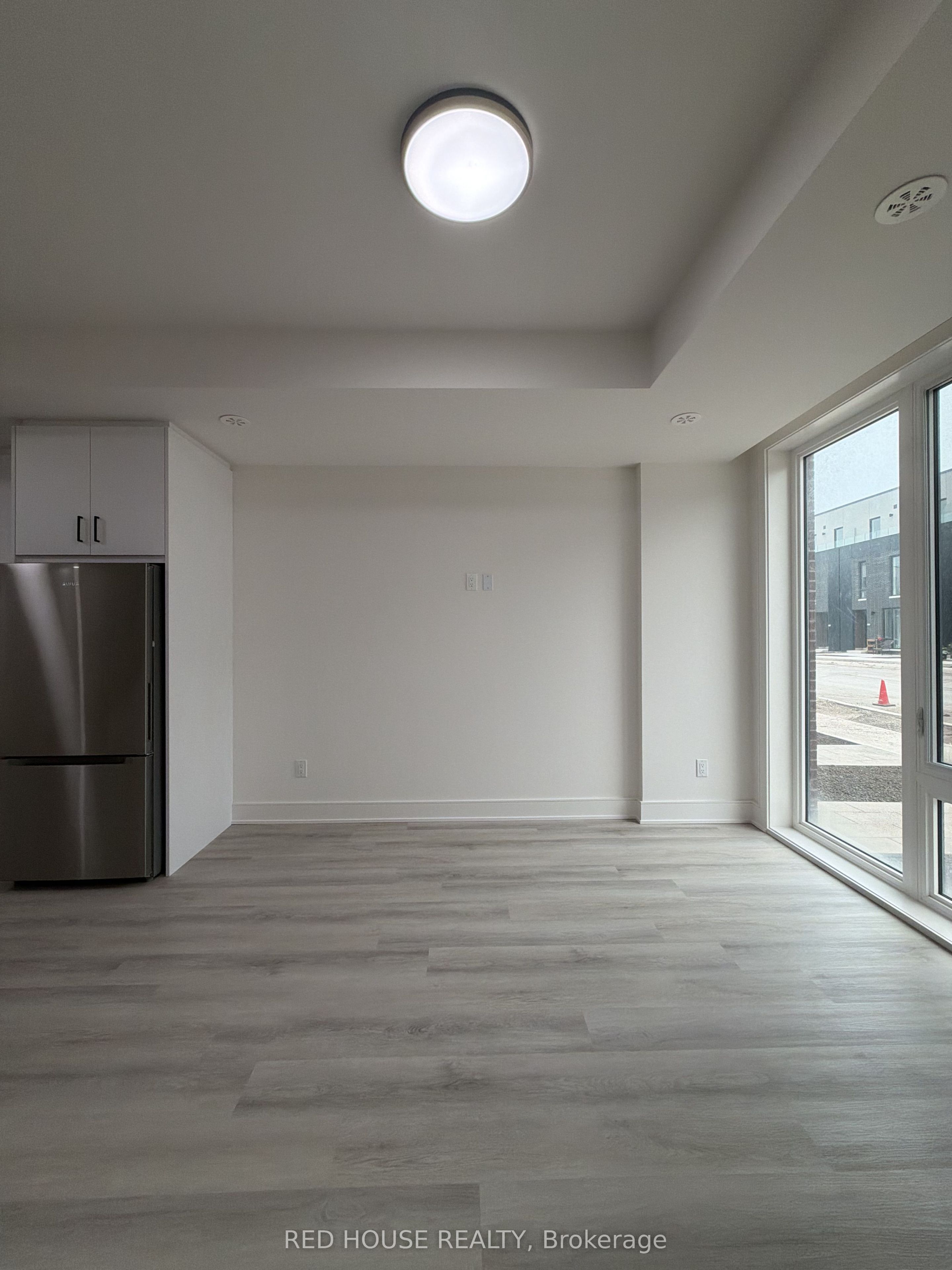 155 Everett Common, St. Catharines, ON L2P 0G8 photo 5