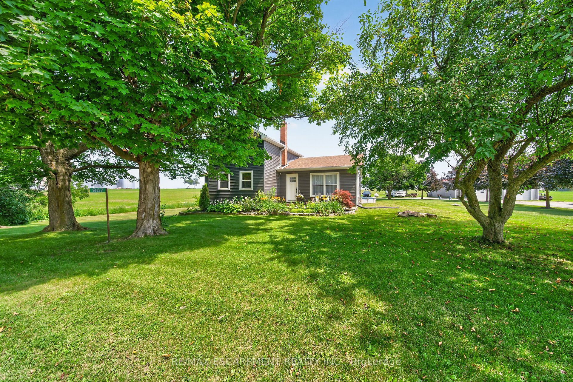967 4th Line, Haldimand, ON N3W 2G1 photo 5