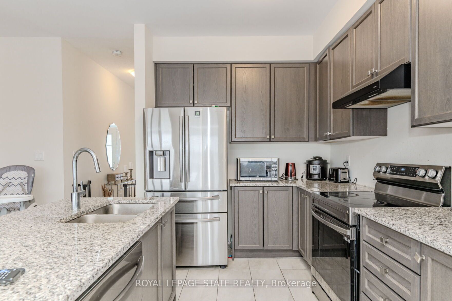 12 TOFFEE Trail, Hamilton, ON L8J 0M2 photo 5