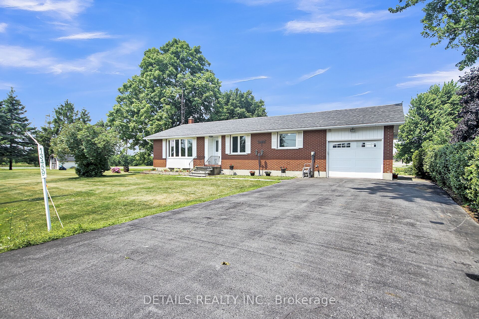 13459 Loucks Road, North Dundas, ON K0C 1H0 photo 2