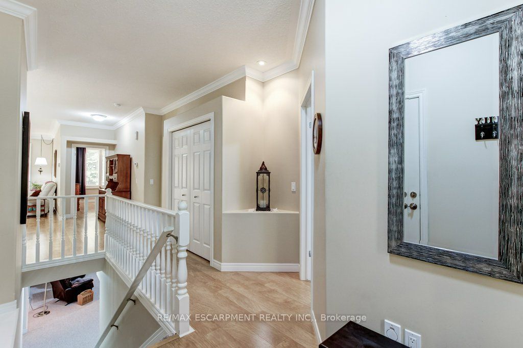 20 Isherwood Avenue 109, Cambridge, ON N1R 8P9 photo 3