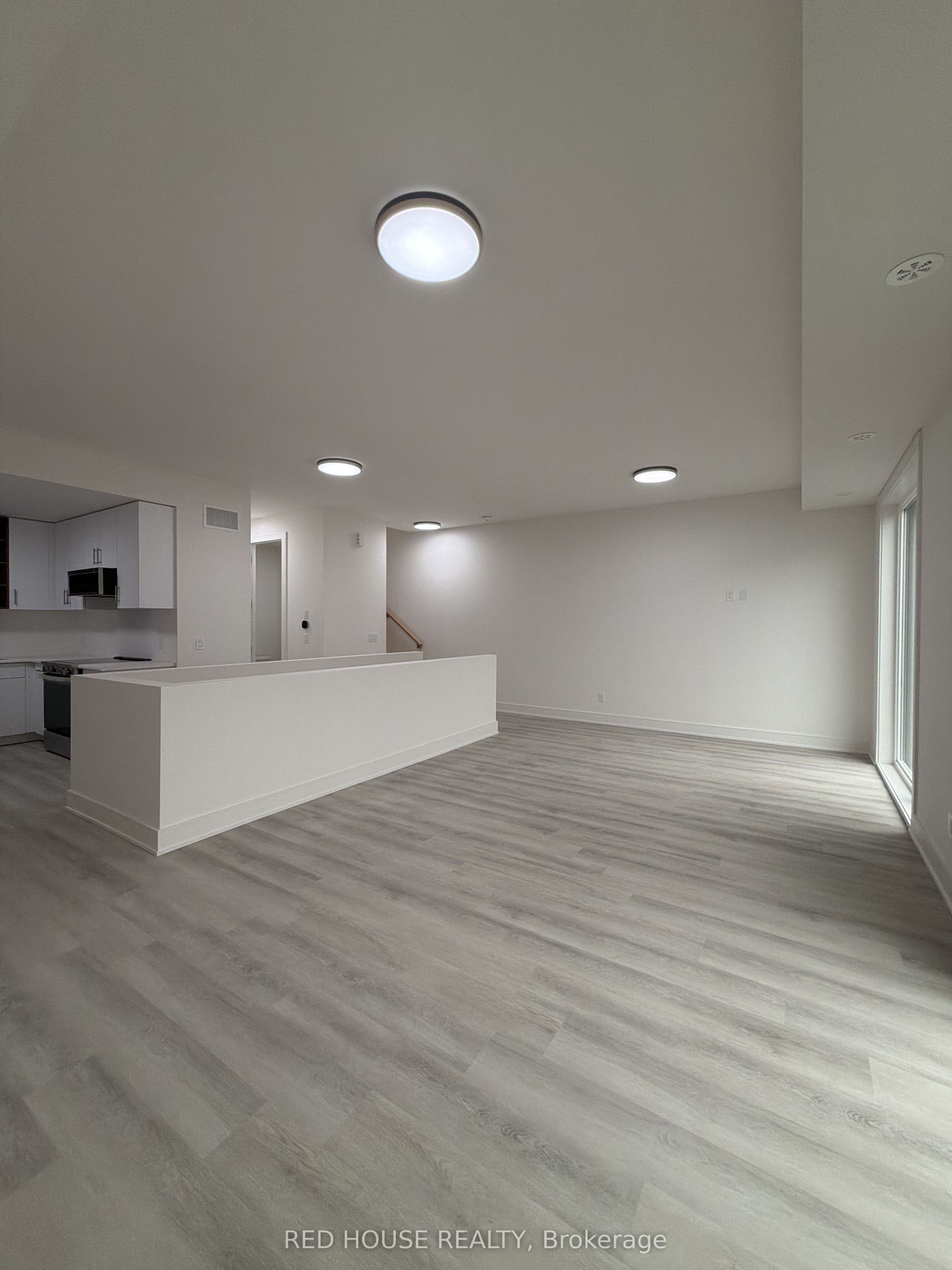 153 Everett Common, St. Catharines, ON L2P 0G8 photo 5