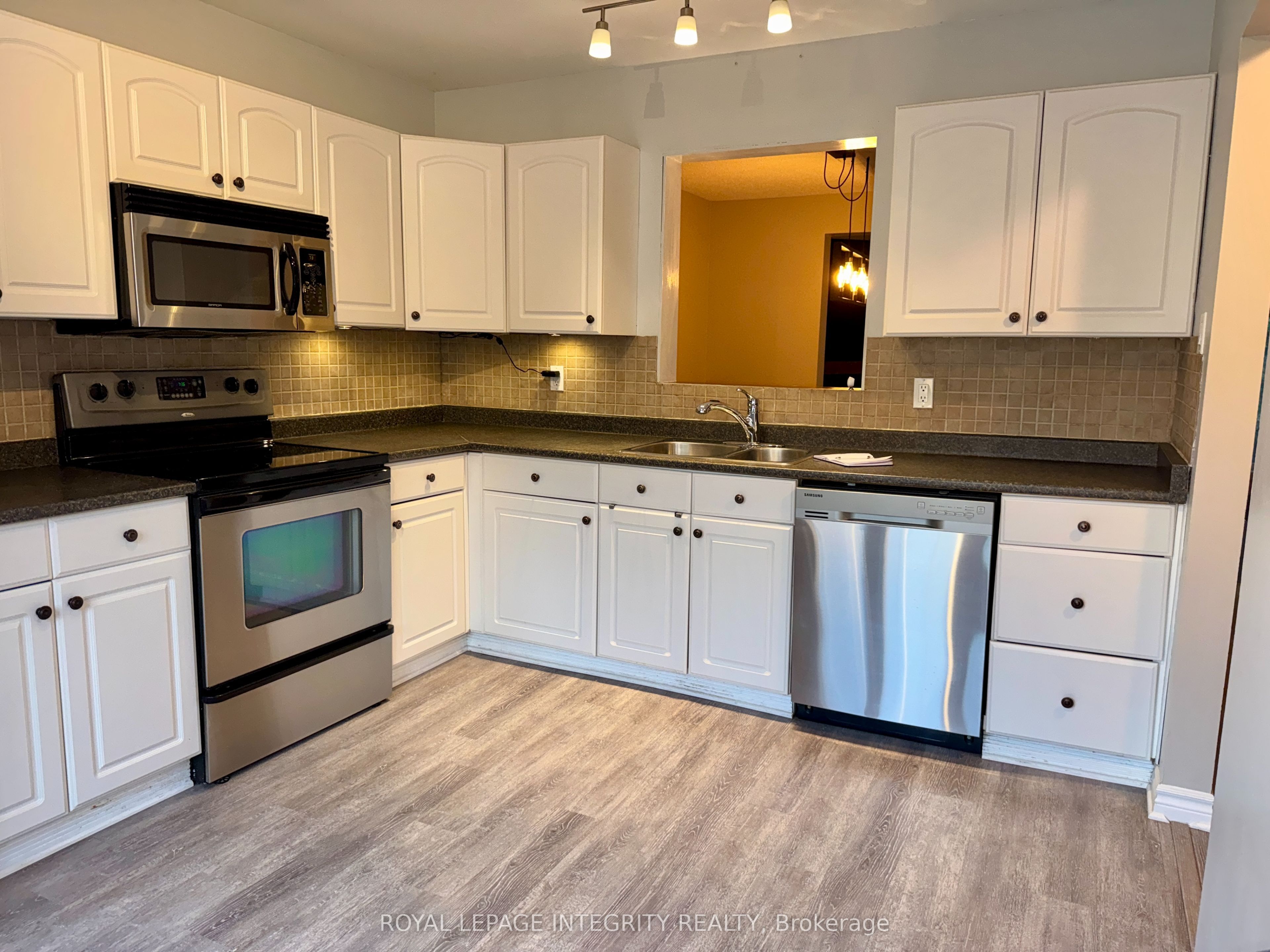 46 LIGHTFOOT Place, Kanata, ON K2L 3M2 photo 5