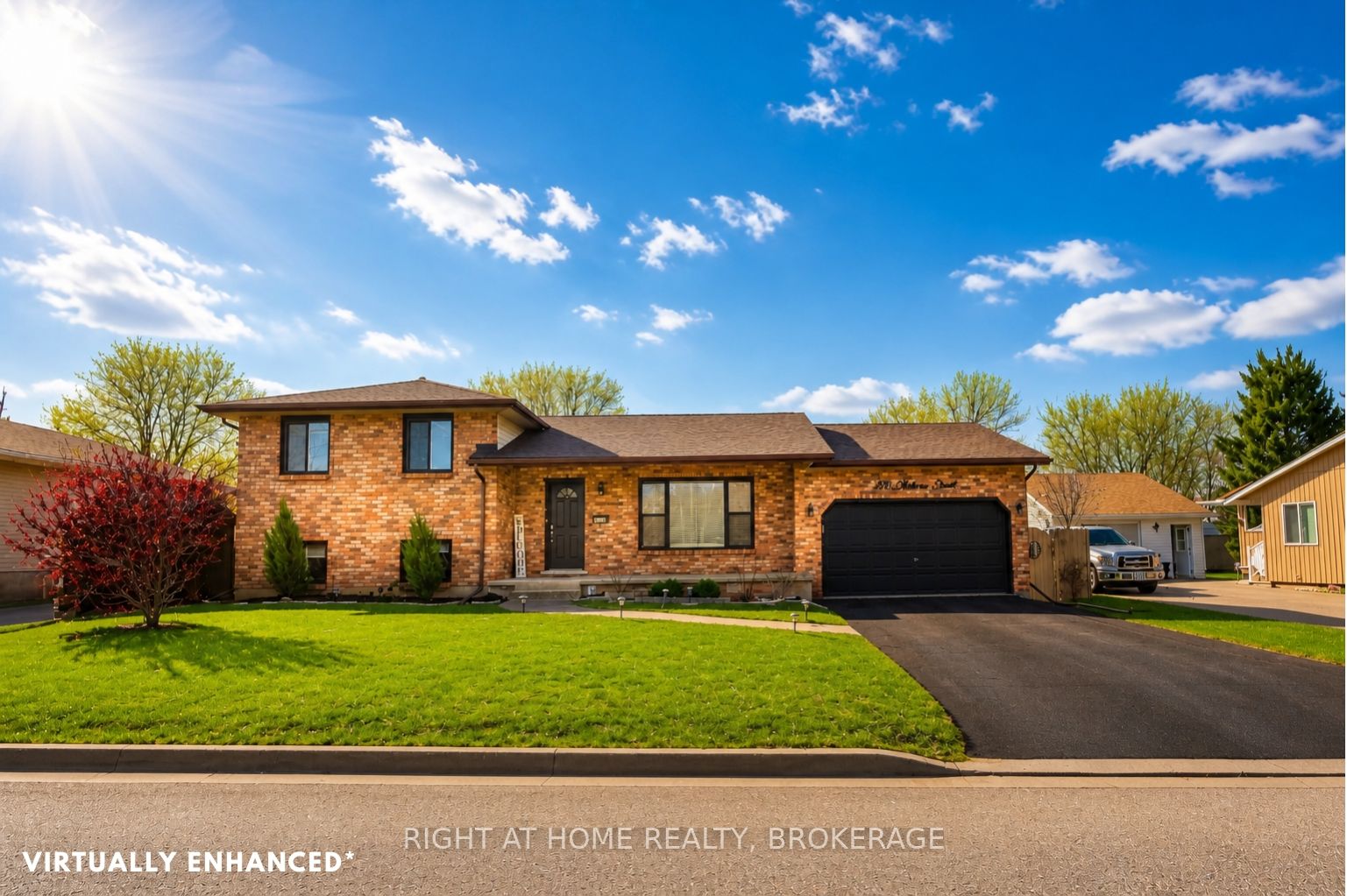 7698 Mulhern Street, Niagara Falls, ON L2H 1B5