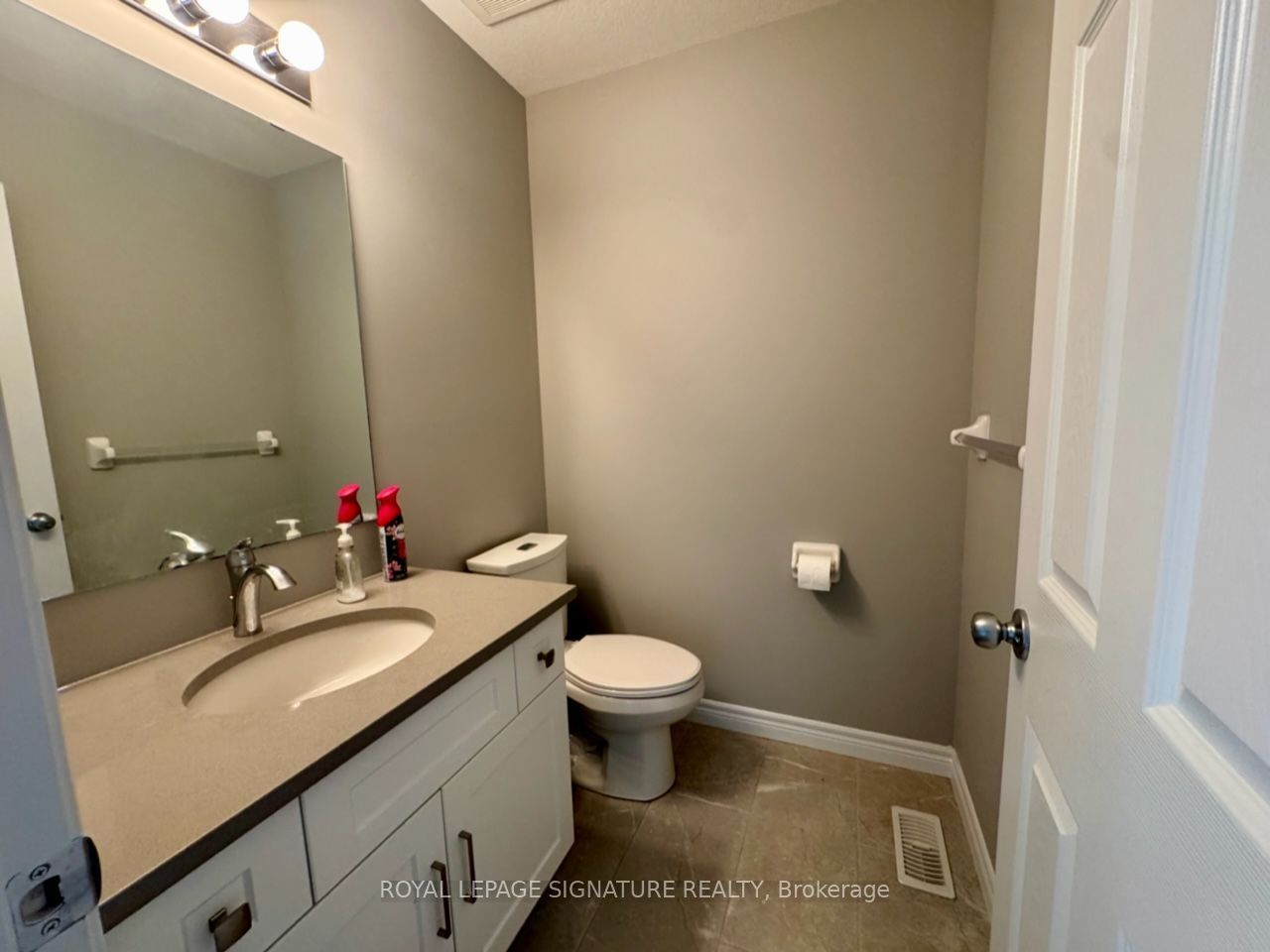 6 Lee Street, Guelph, ON N1E 7H1 photo 4