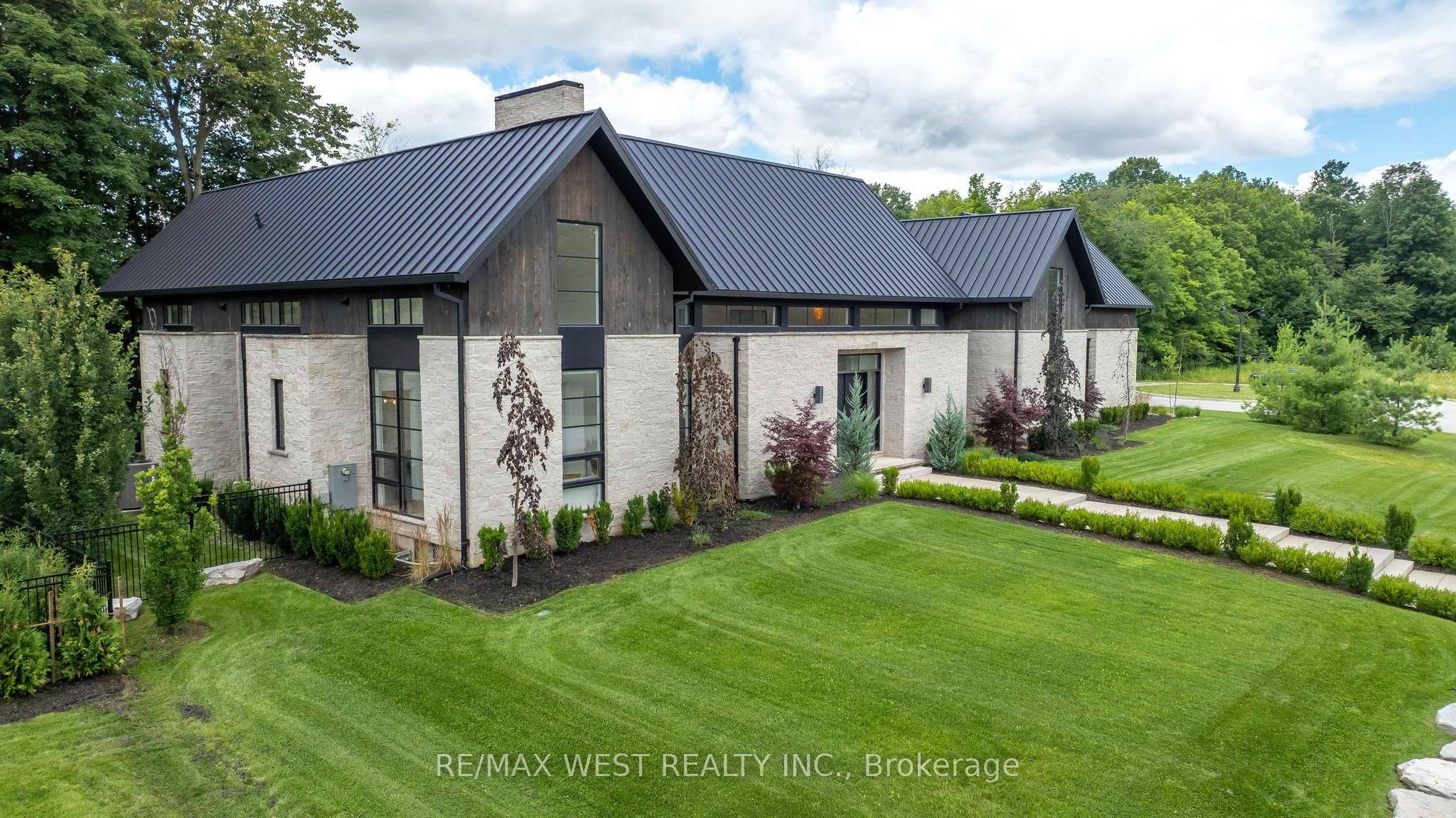 3819 Deer Trail, London South, ON N6P 1E6 photo 4