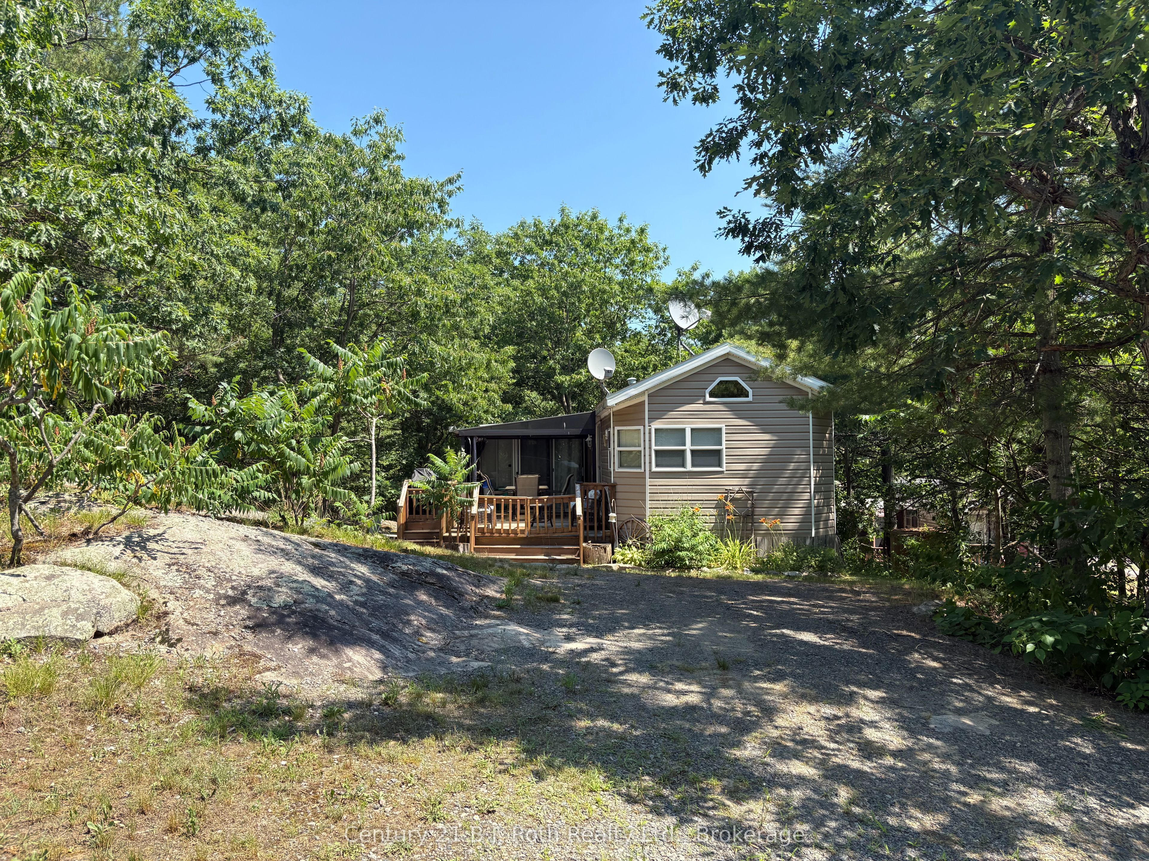 1336 South Morrison Lake Road 11 Maple Ridge, Gravenhurst, ON P0E 1N0