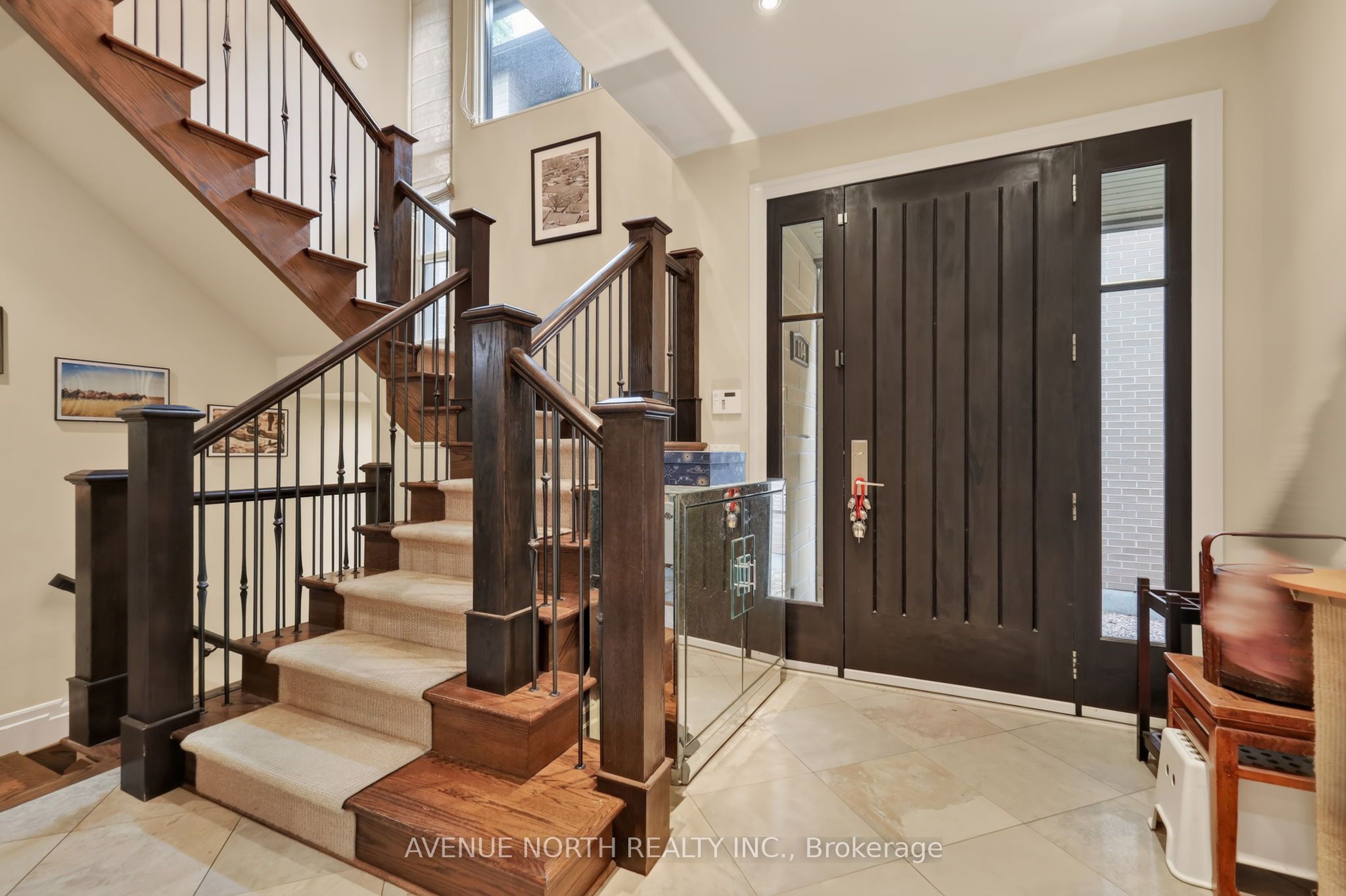 104 Black Maple Private, Rockcliffe Park, ON K1M 0T7 photo 3