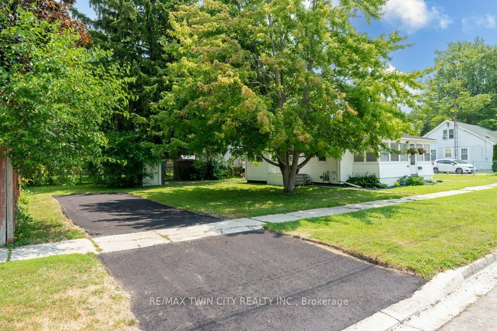 461 Selkirk Street, Chatham-Kent, ON N8A 3X9 photo 5