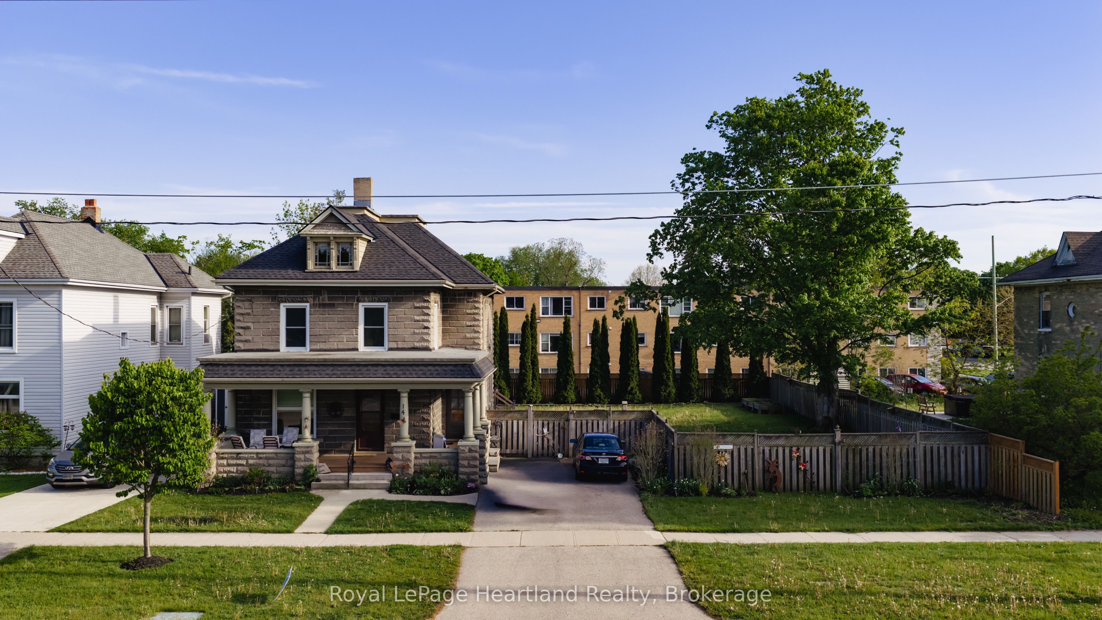 14 Elgin Avenue E, Goderich, ON N7A 1K2