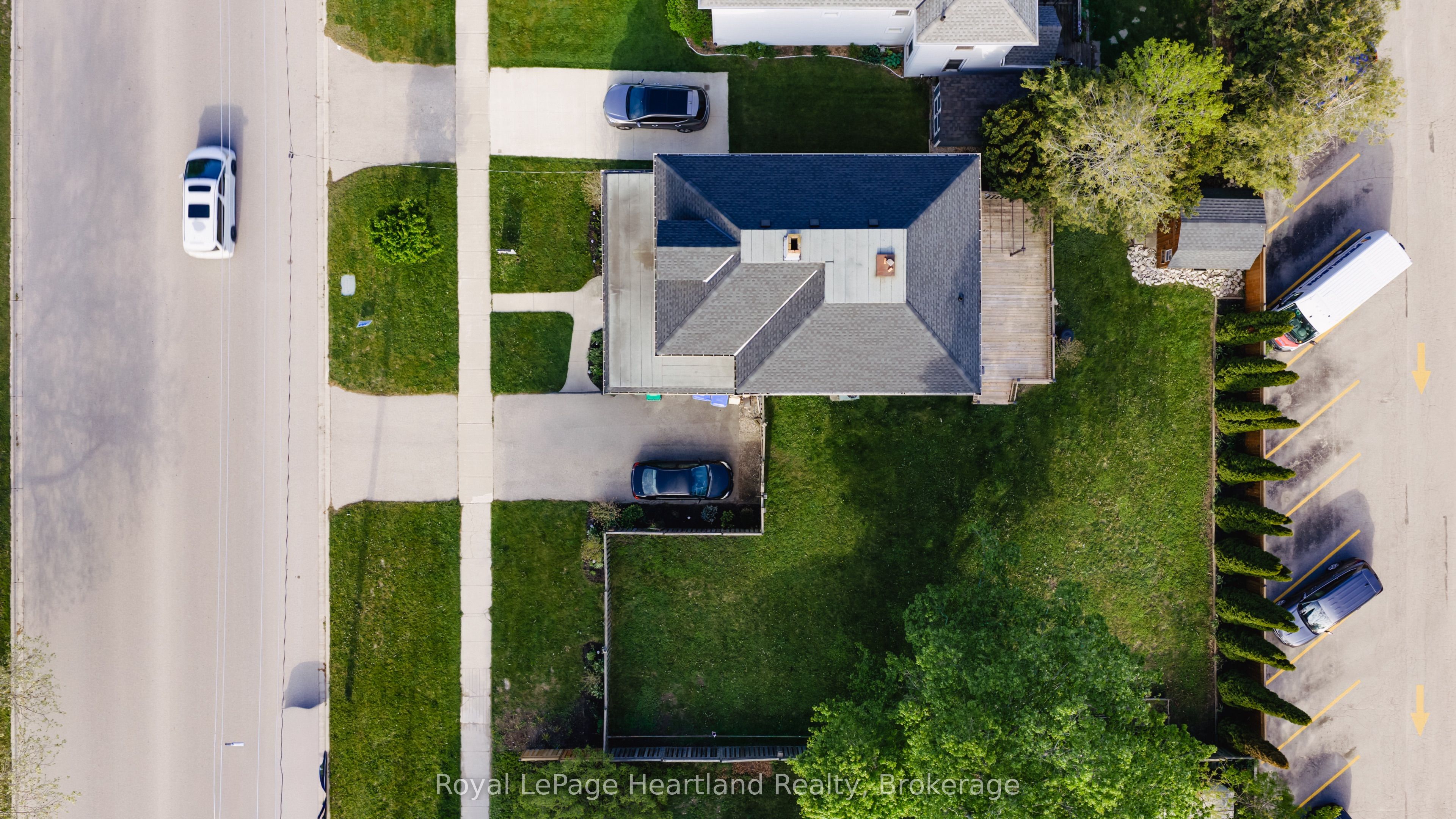 14 Elgin Avenue E, Goderich, ON N7A 1K2 photo 3