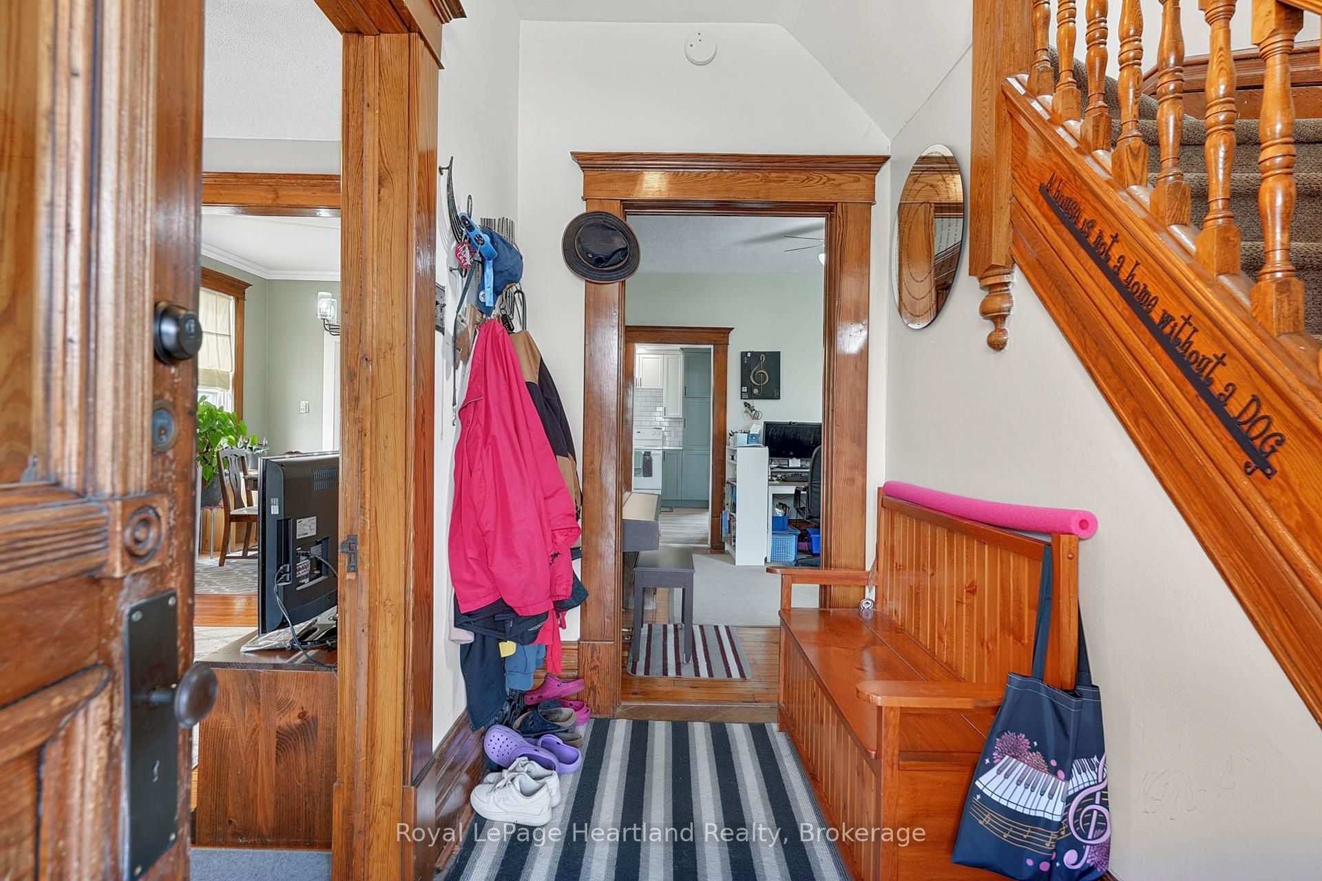 14 Elgin Avenue E, Goderich, ON N7A 1K2 photo 5