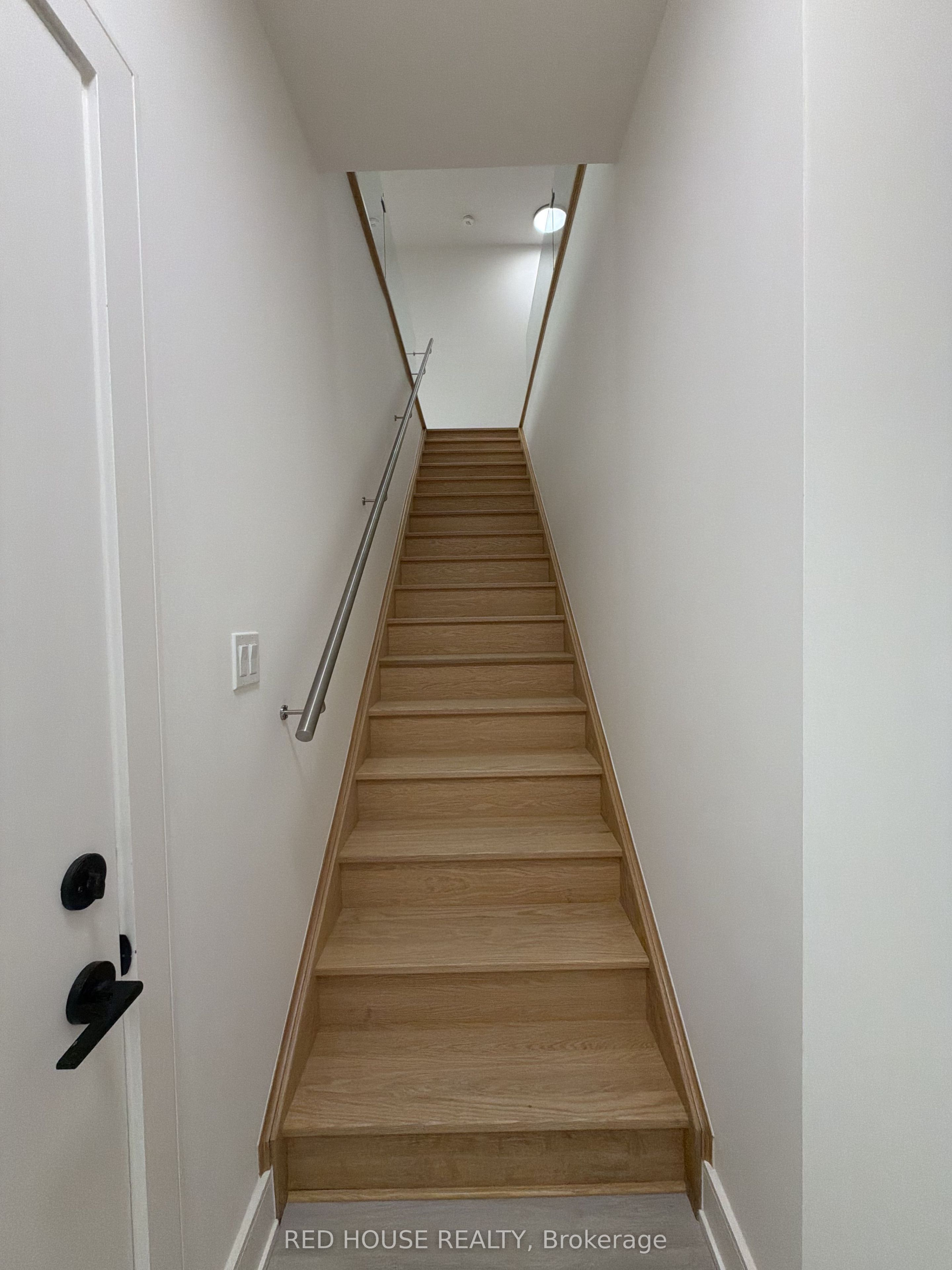 131 Everett Common, St. Catharines, ON L2P 0G8 photo 3
