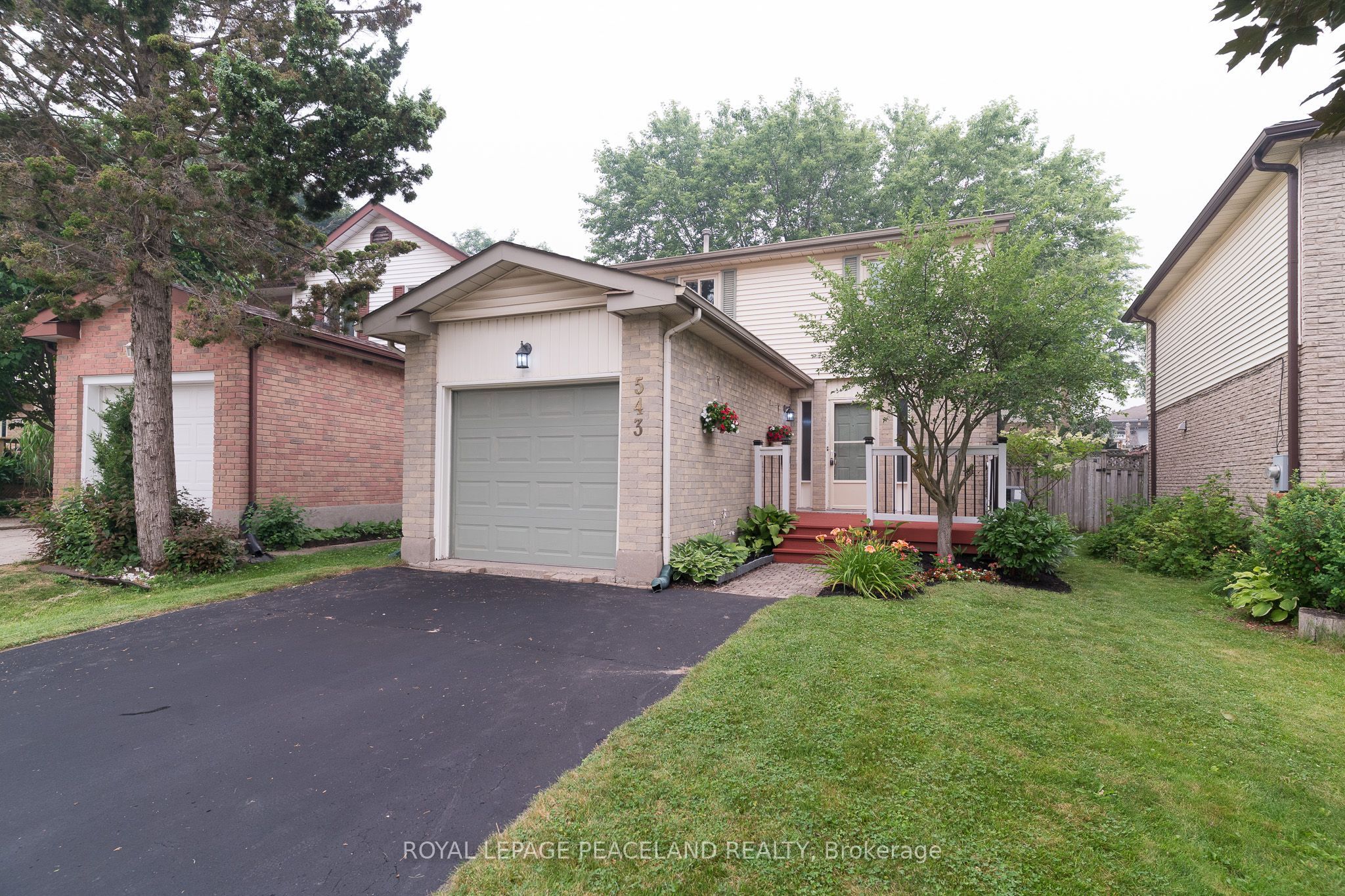 543 Drummerhill Crescent, Waterloo, ON N2T 1G3 photo 3