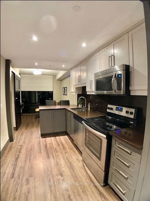 330 Phillip Street N207, Waterloo, ON N2L 3W9 photo 3