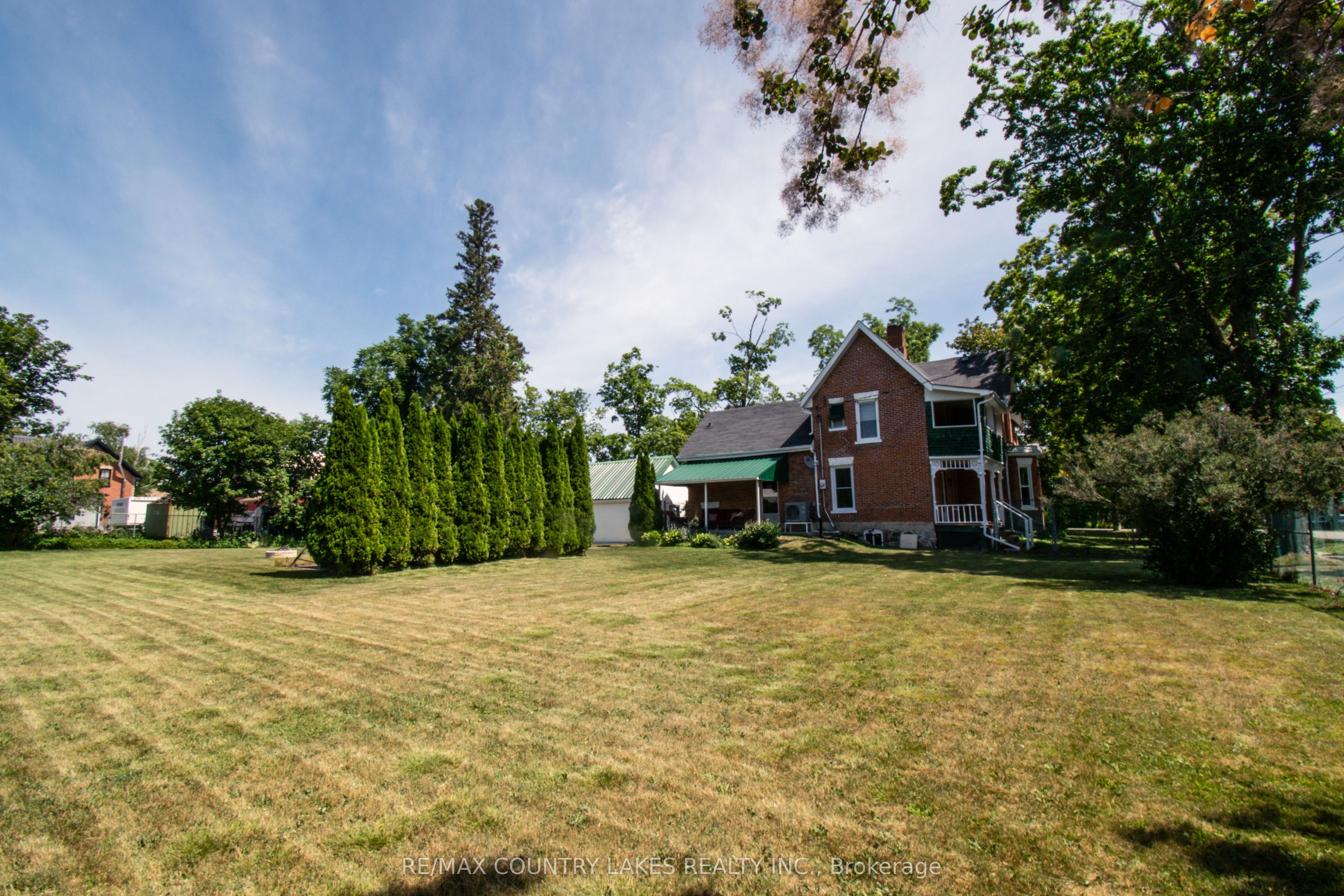 100 Nappadale Street, Kawartha Lakes, ON K0M 2T0 photo 3