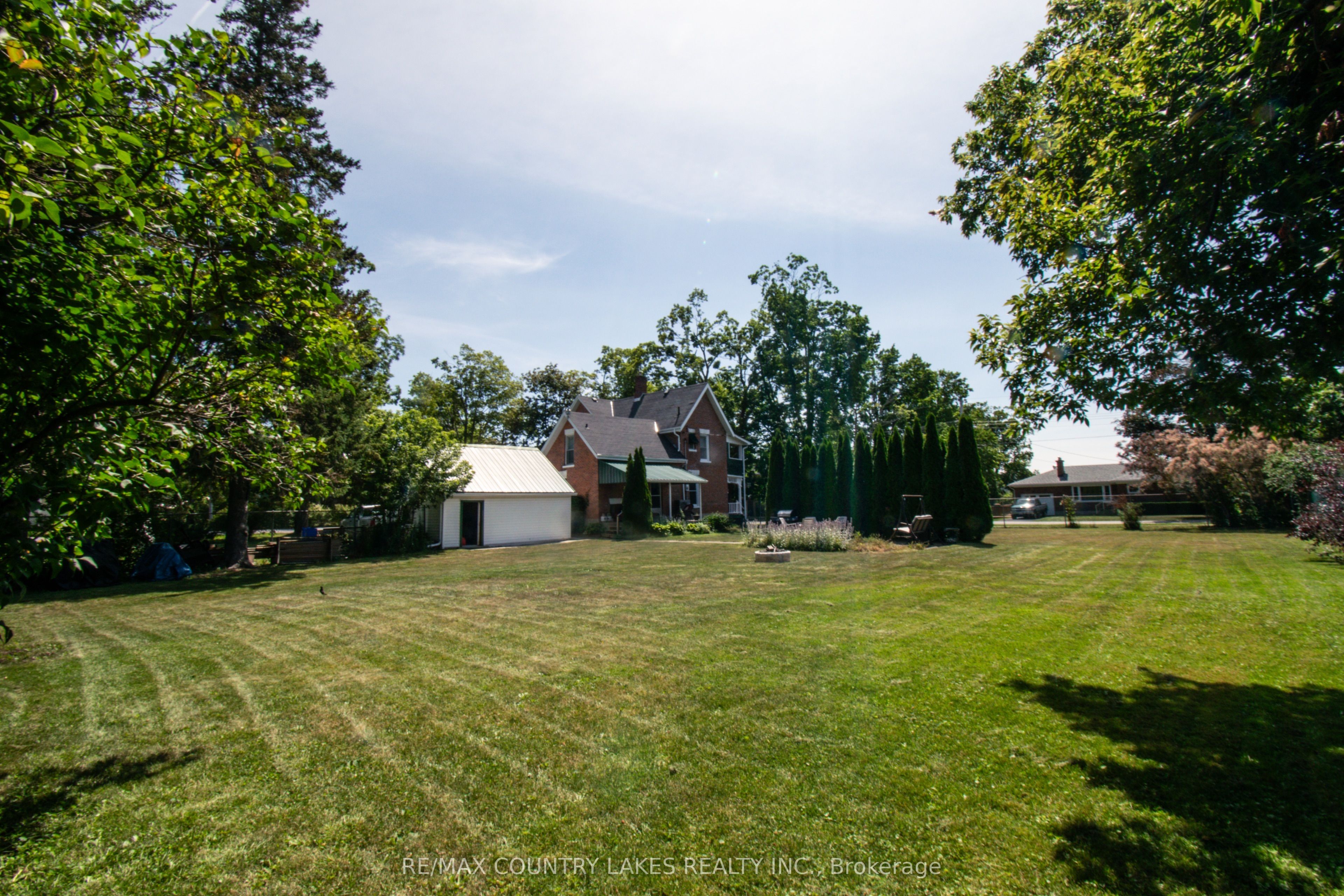 100 Nappadale Street, Kawartha Lakes, ON K0M 2T0 photo 4