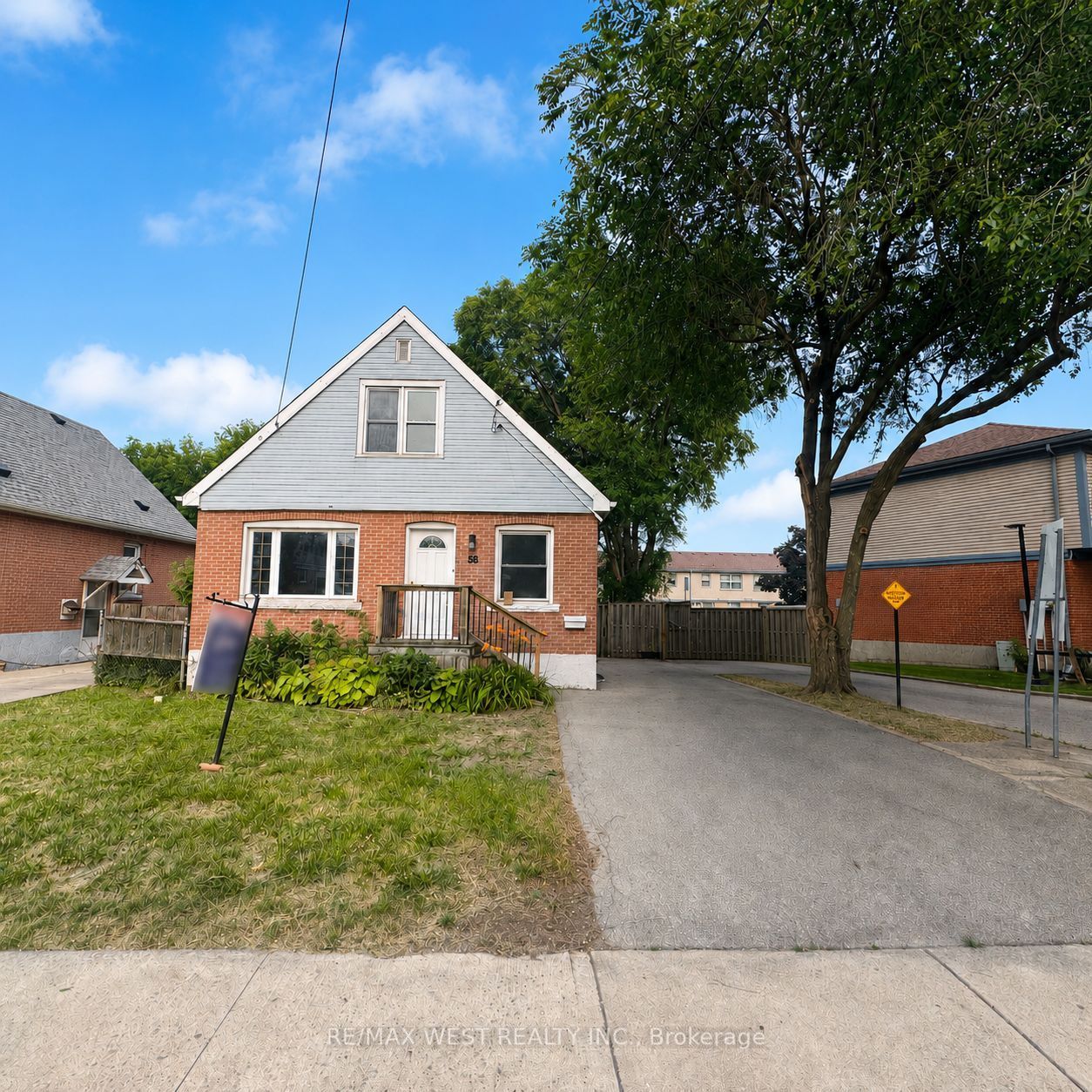 53 Shadyside Avenue Main & 2nd, Hamilton, ON L8V 3E2 photo 2