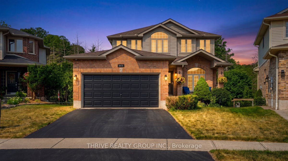 1571 Blackmaple Crescent, London East, ON N5Y 6L7