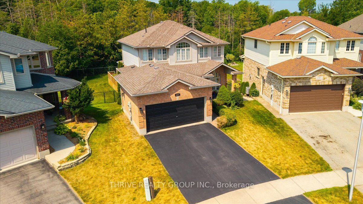 1571 Blackmaple Crescent, London East, ON N5Y 6L7 photo 4