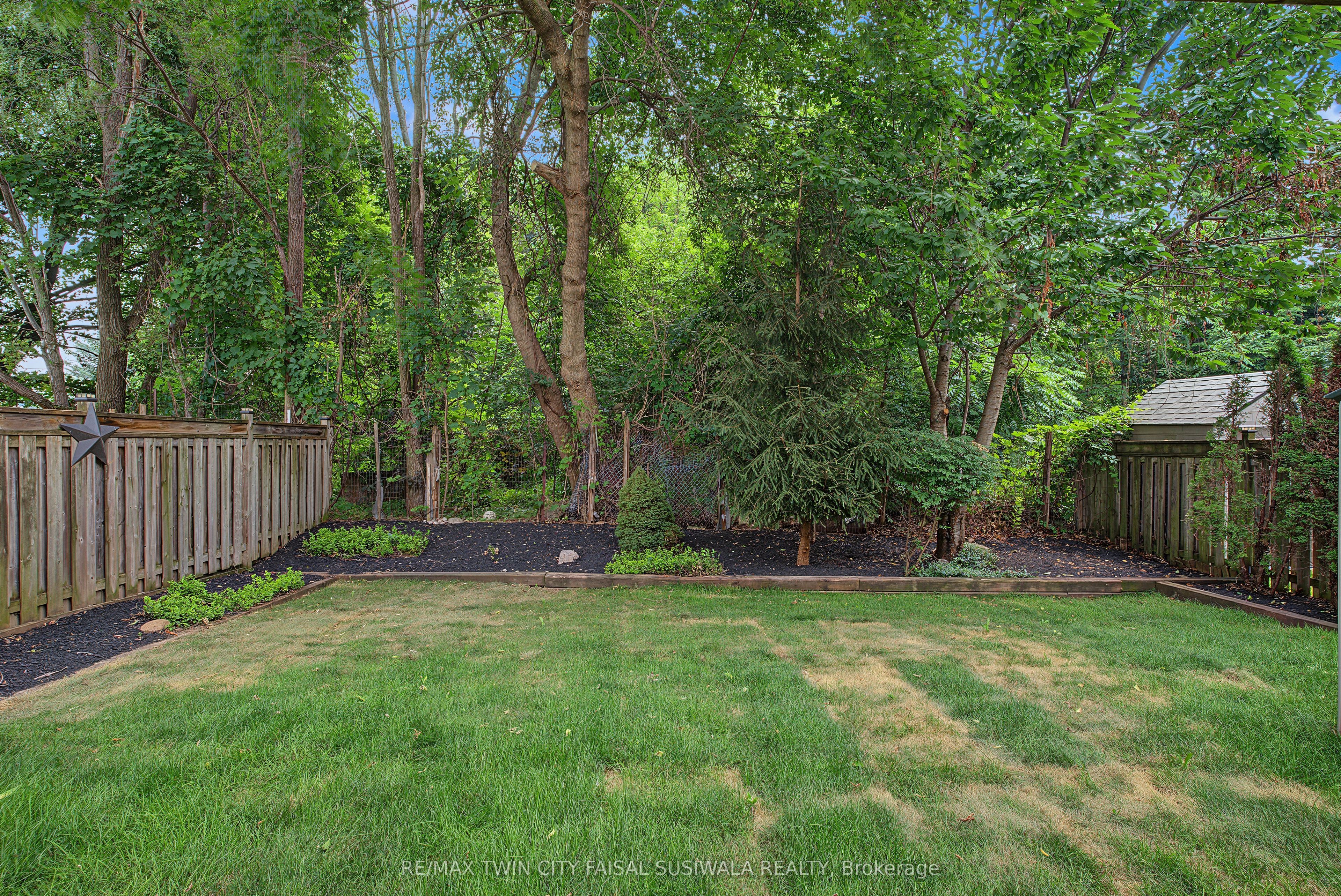36 Foxmeadow Road, Cambridge, ON N1P 1J2 photo 5