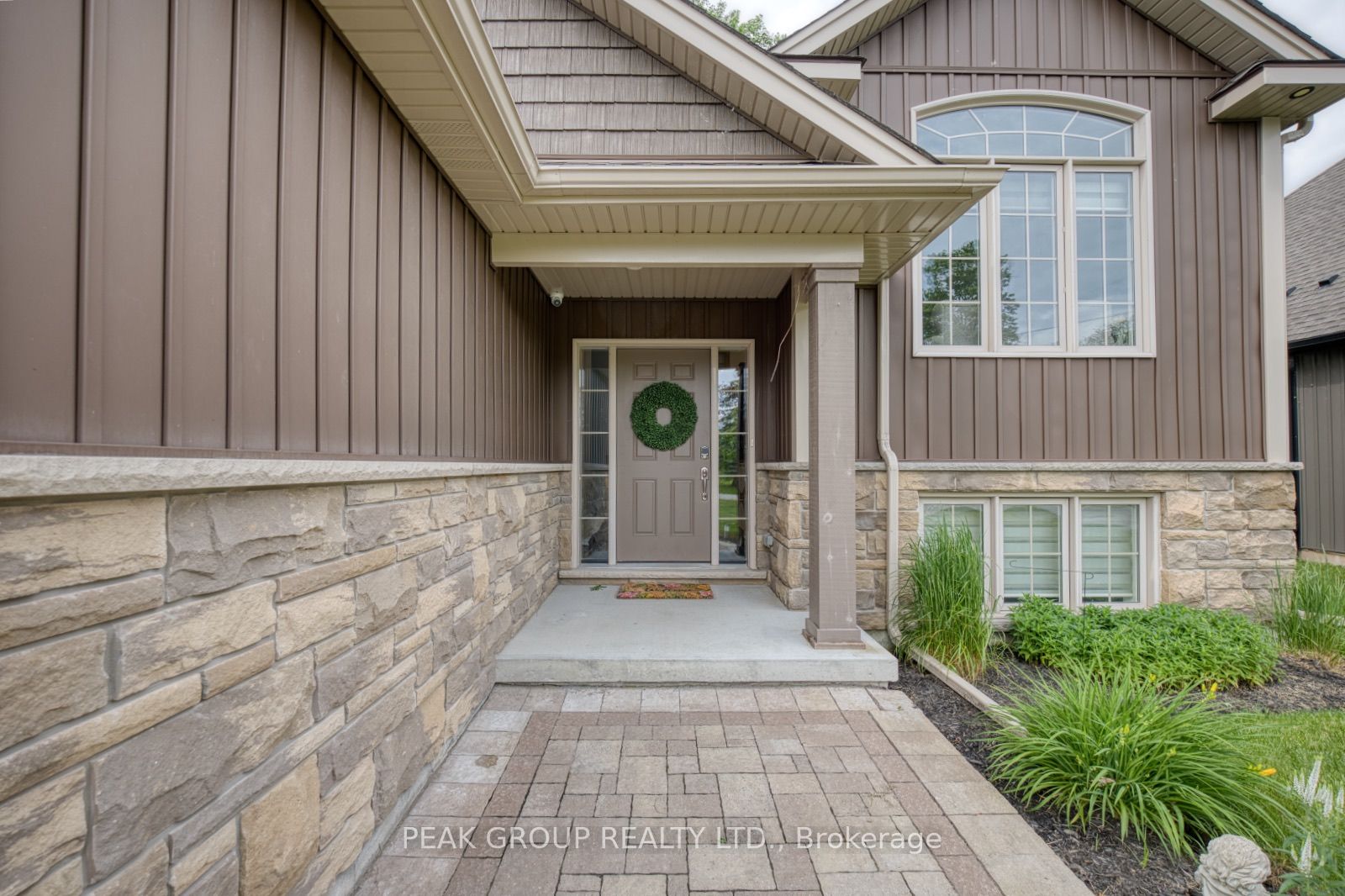 2974 Bethune Avenue, Fort Erie, ON L0S 1N0 photo 5