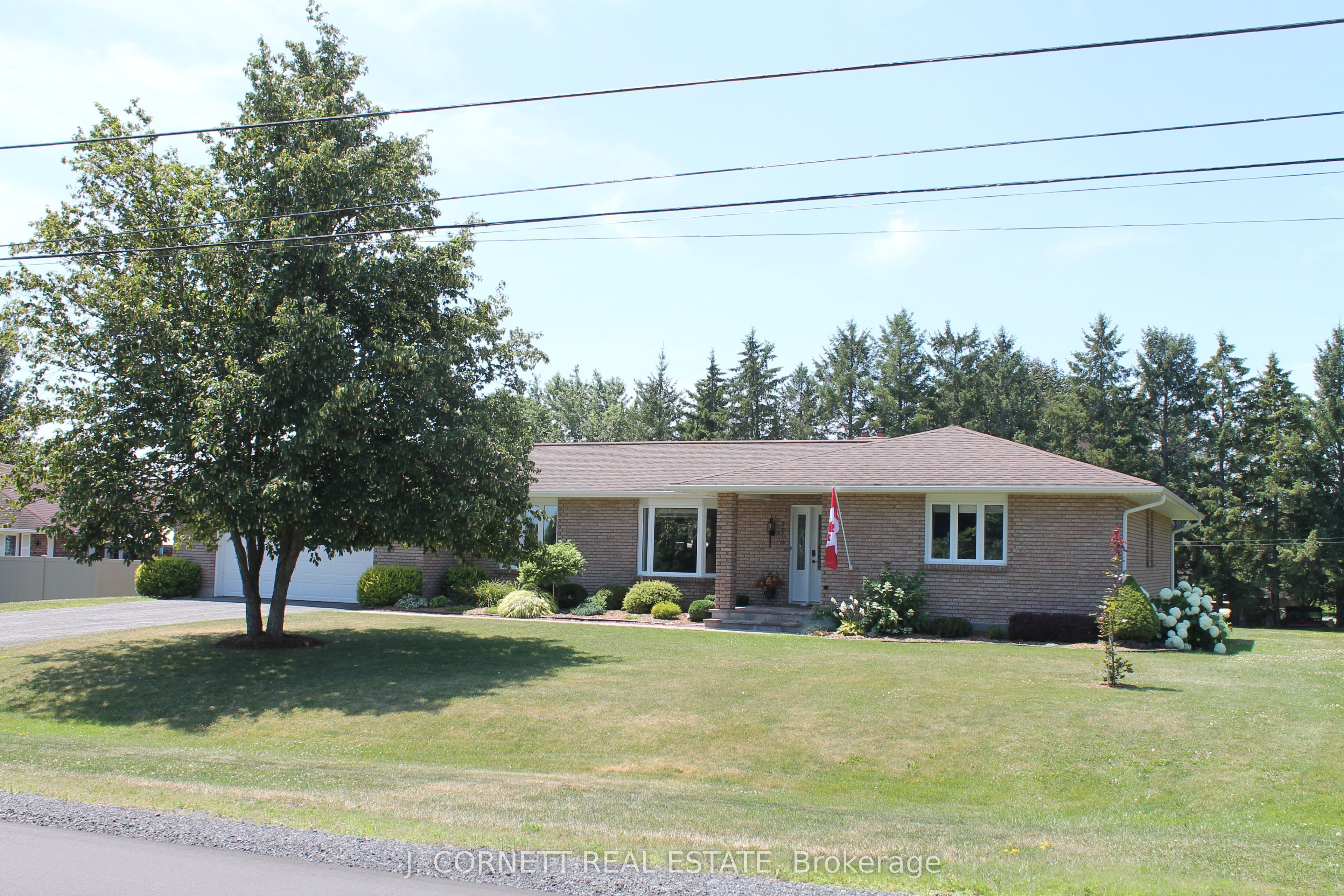 3270 Sunnyview Avenue N, South Stormont, ON K6K 0A8 photo 2
