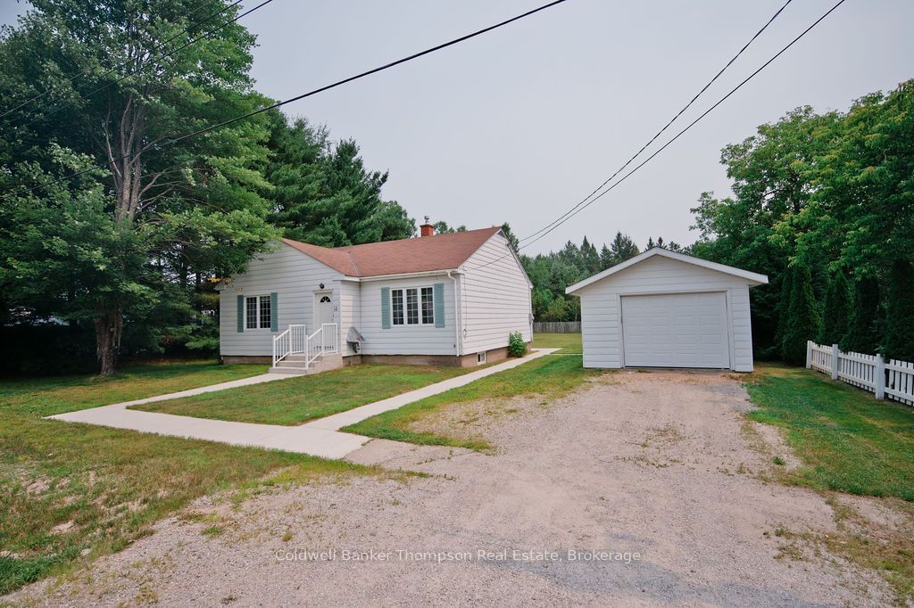 12 Connolly Street, South River, ON P0A 1X0 photo 2