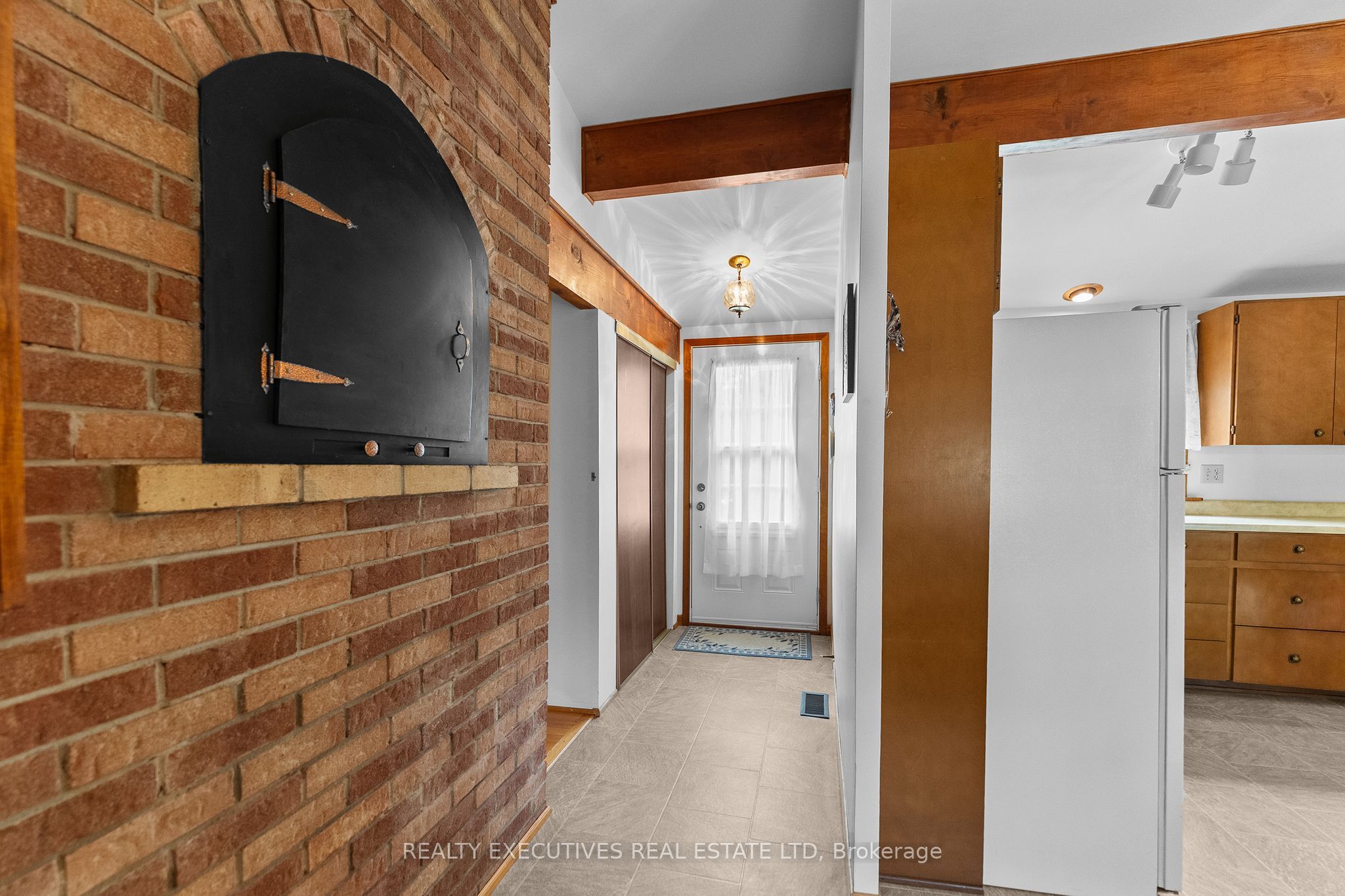 785 Boundary Road, North Dundas, ON K0E 1S0