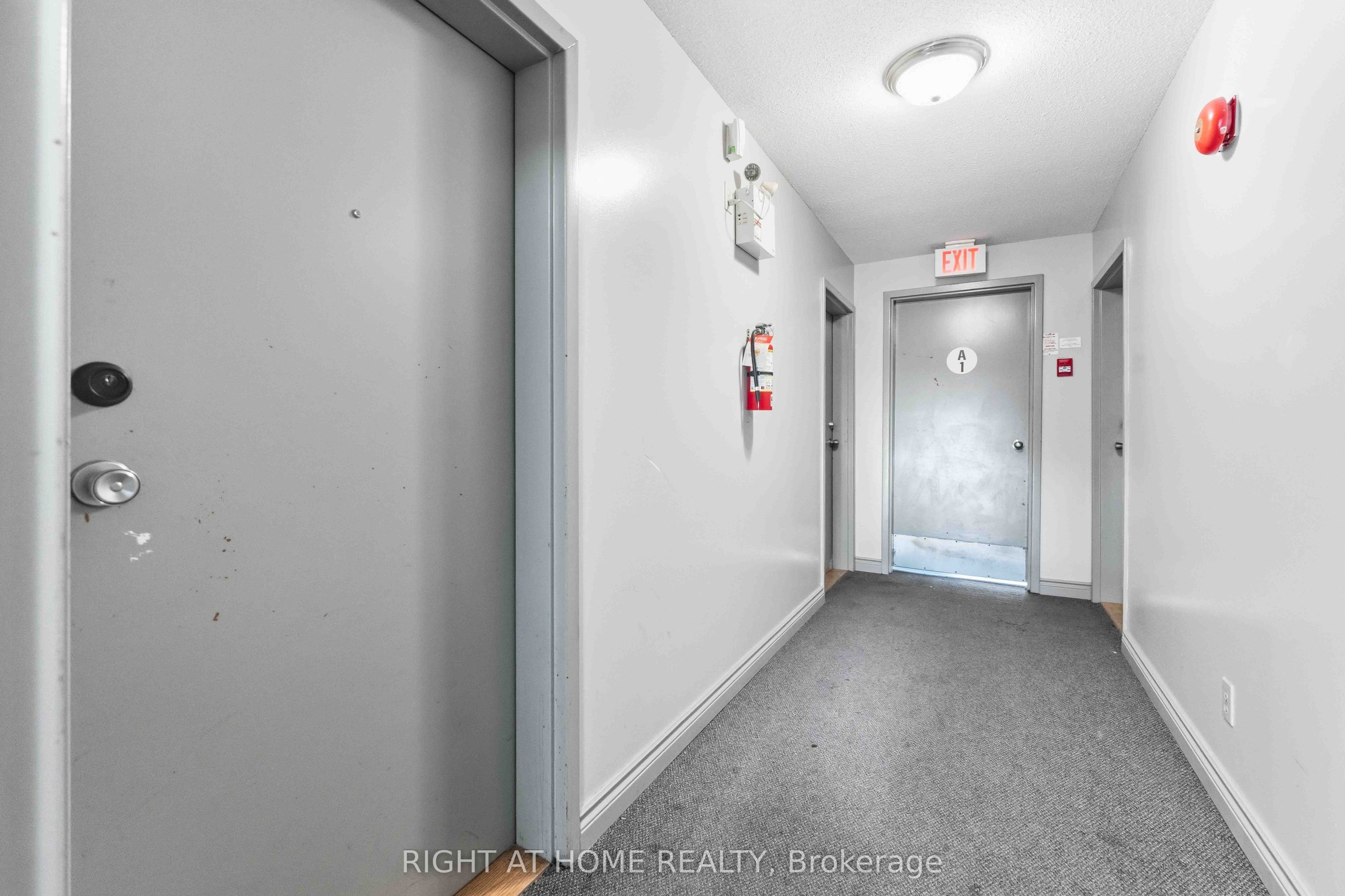 500 FENERTY Court 3, Kanata, ON K2L 3B1 photo 4