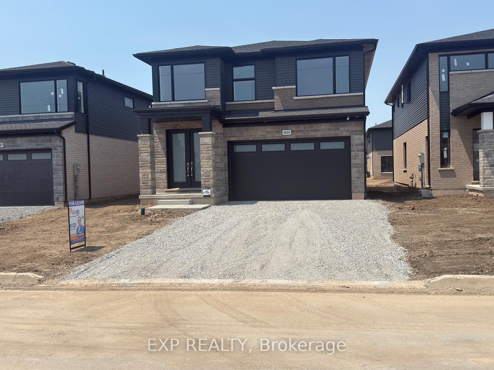 1031 Alliston Avenue, Fort Erie, ON L2A 0H3 photo 3