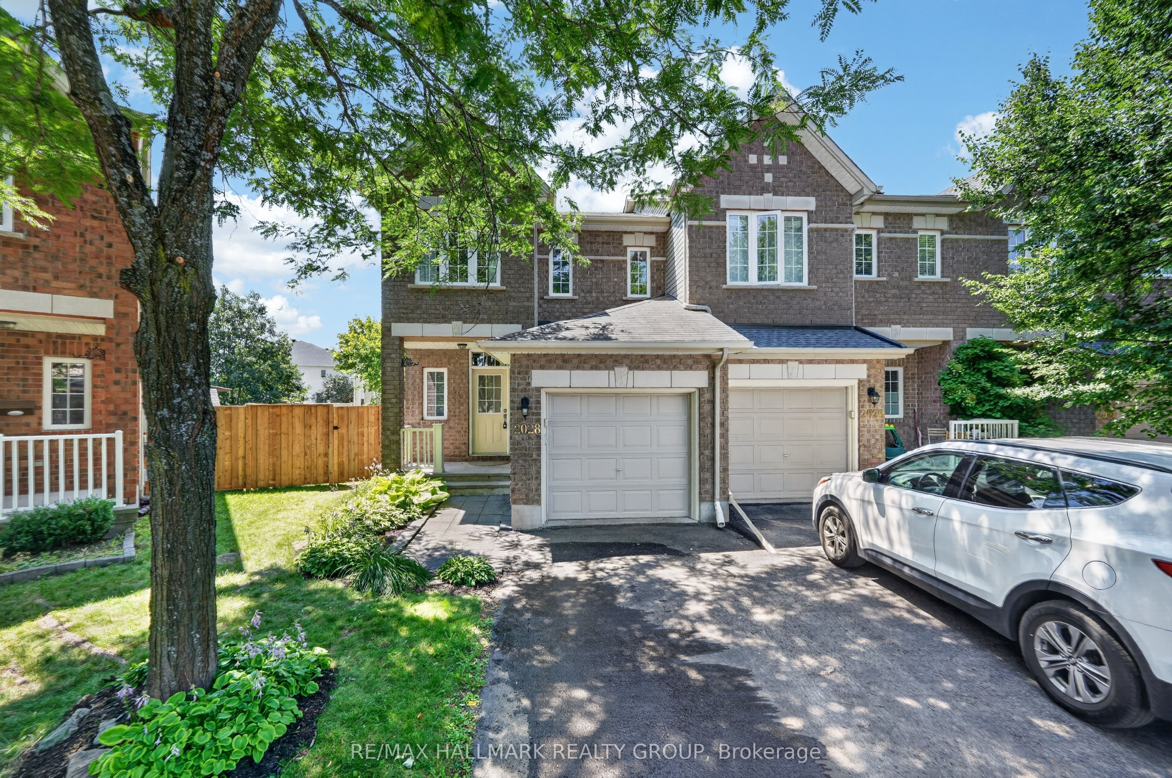 2028 MELETTE Crescent, Orleans - Cumberland and Area, ON K4A 4X1 photo 2