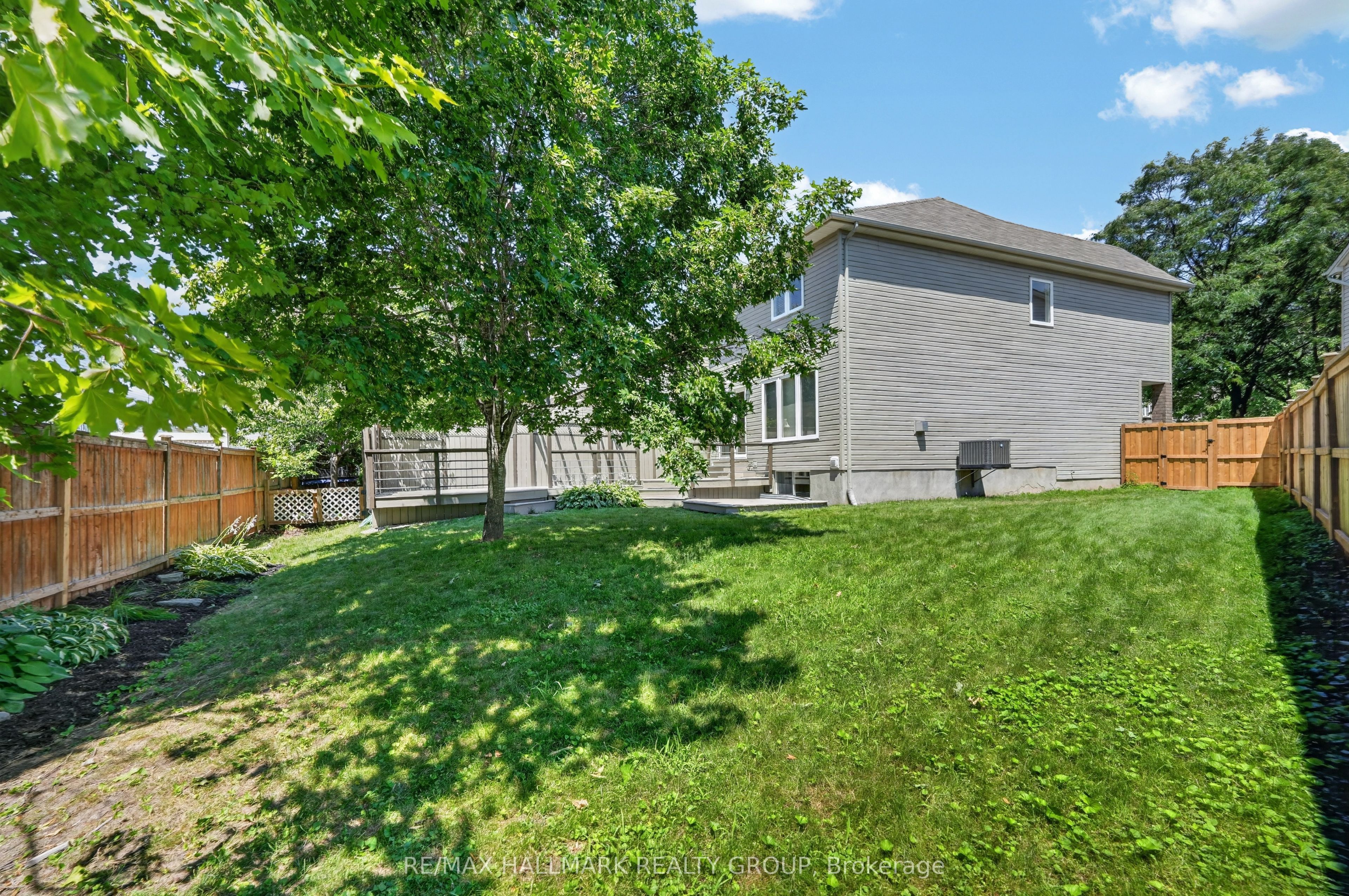 2028 MELETTE Crescent, Orleans - Cumberland and Area, ON K4A 4X1 photo 5