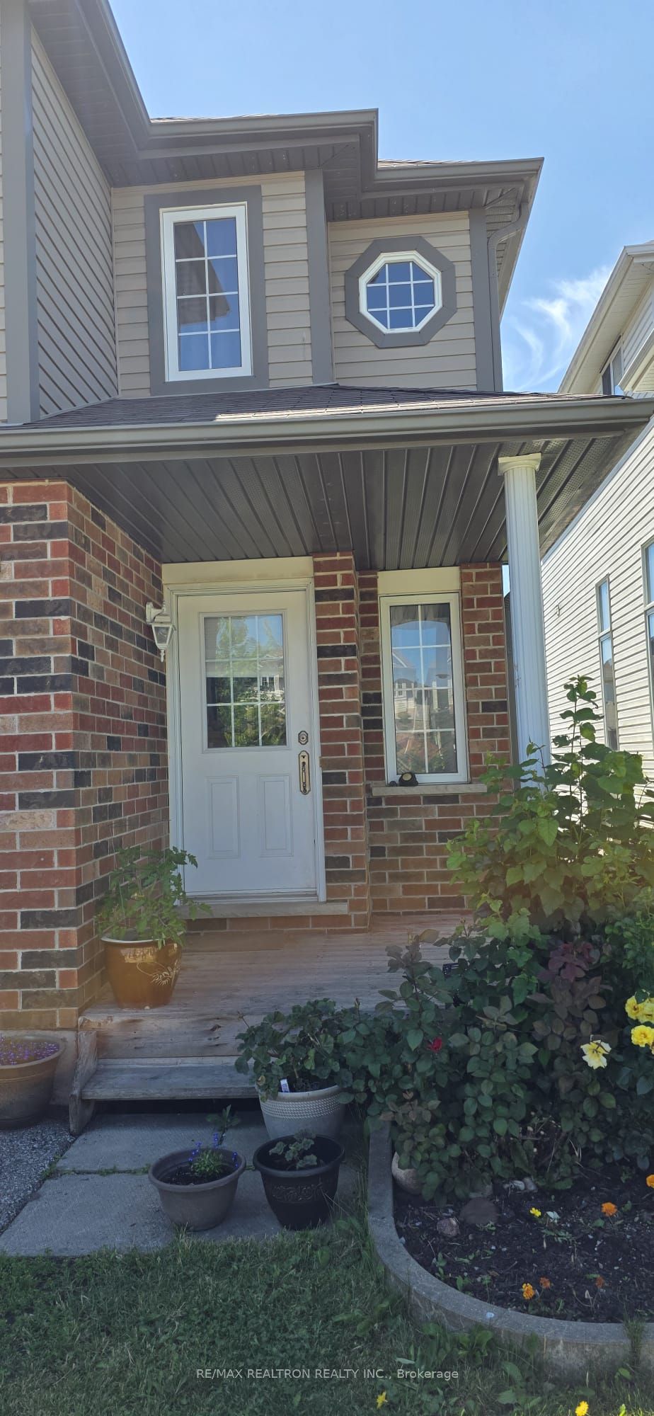 123 Westmeadow Drive, Kitchener, ON N2N 3P8