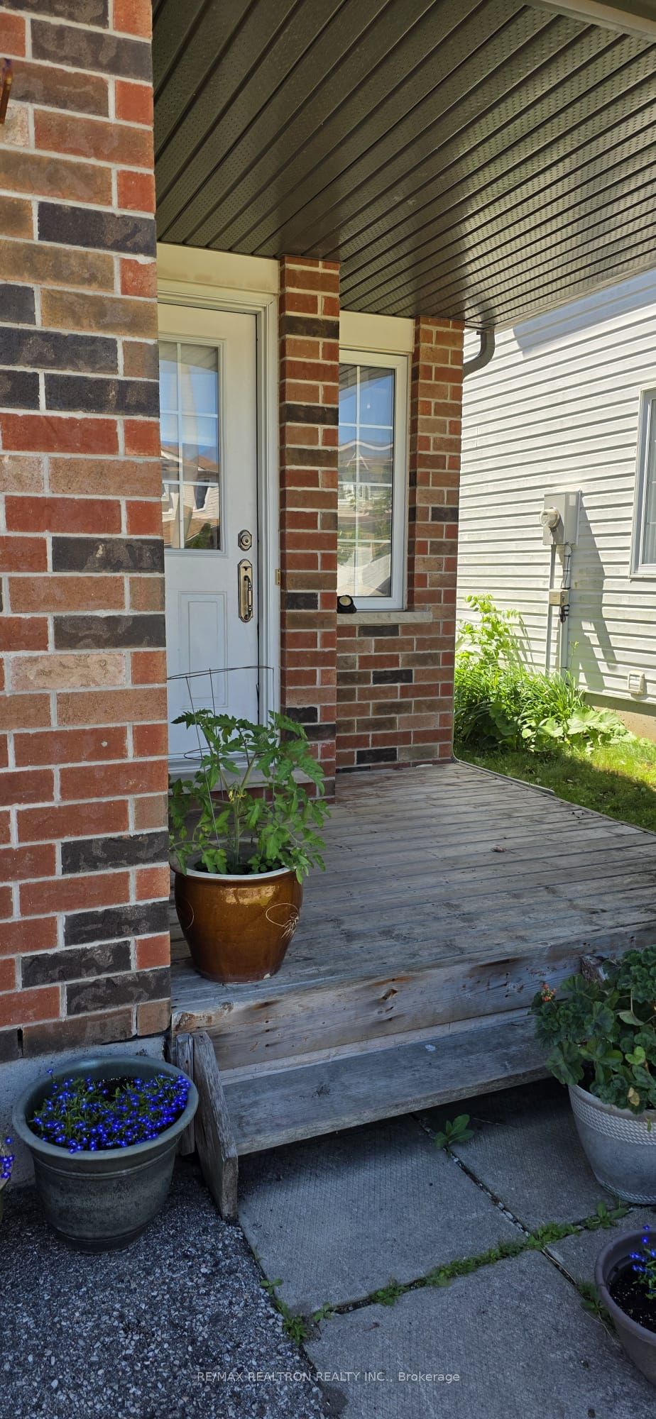 123 Westmeadow Drive, Kitchener, ON N2N 3P8 photo 2