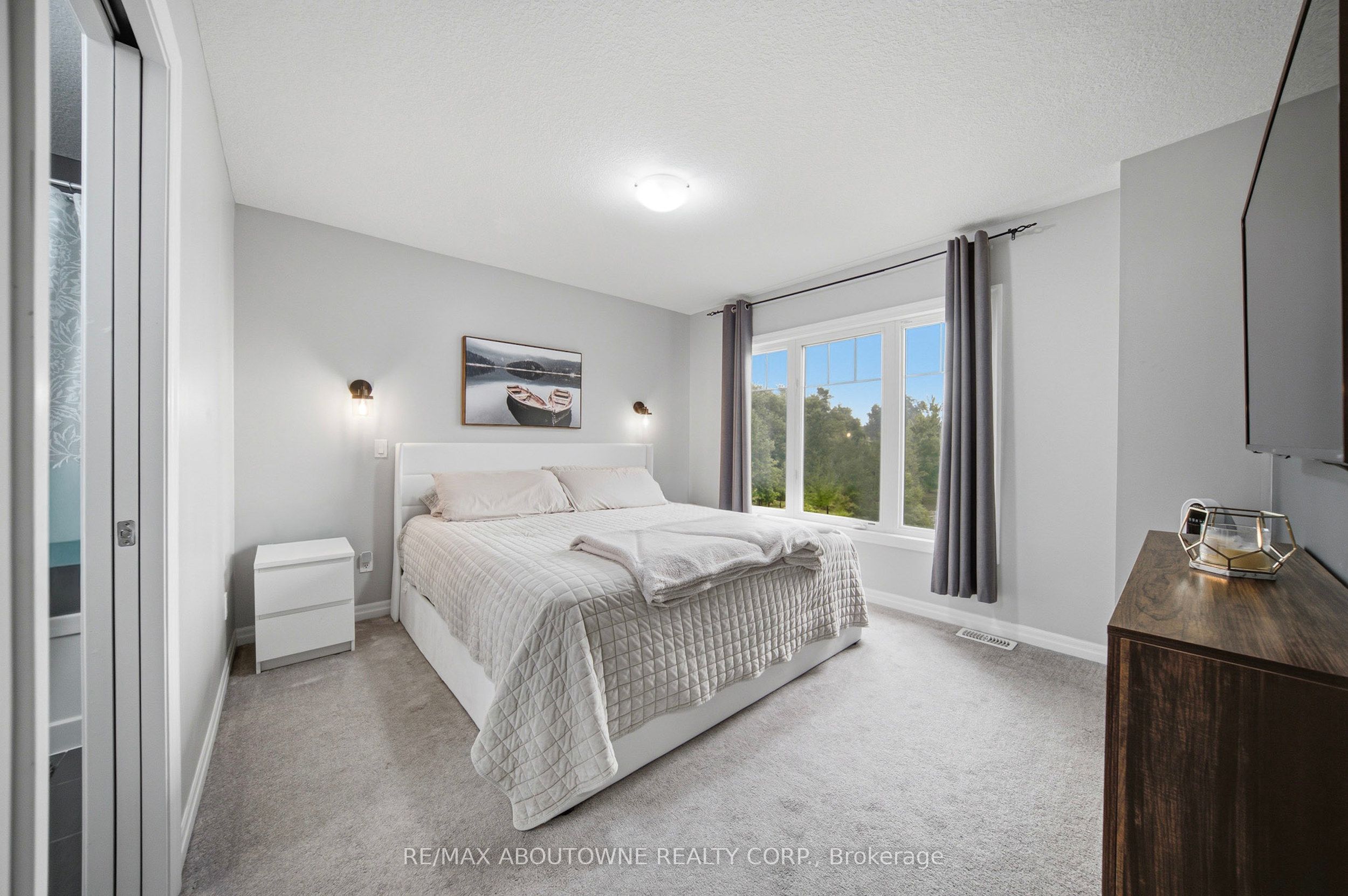 750 Lawrence Street 38, Cambridge, ON N3H 0A9 photo 3