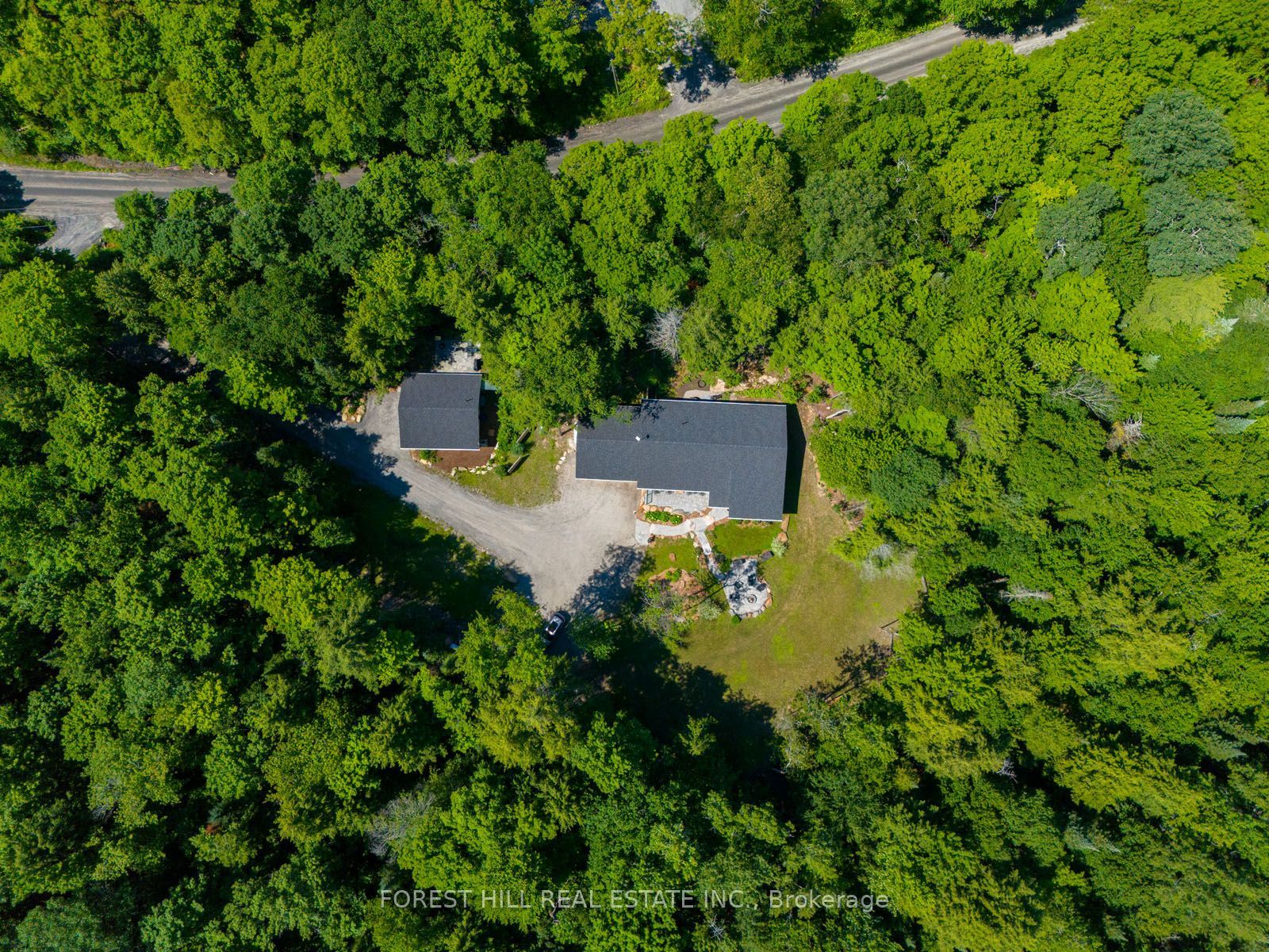 315 North Fox Lake Road, Huntsville, ON P1H 2J2 photo 3