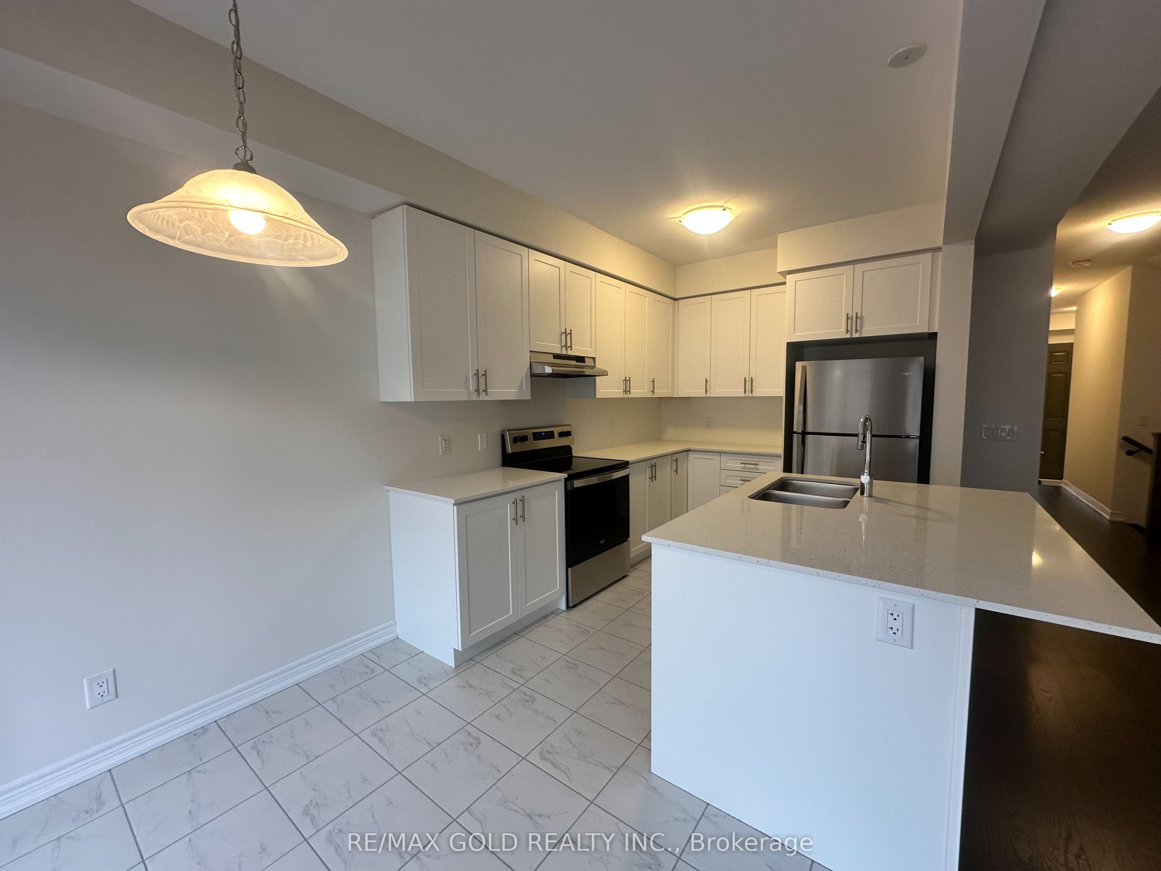147 Broadacre Drive, Kitchener, ON N2R 0S5 photo 3