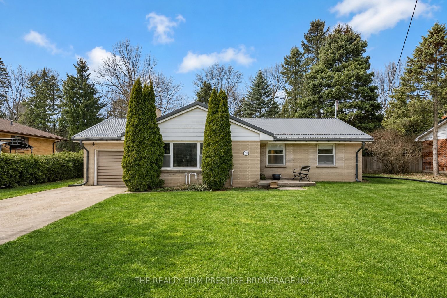 438 West Mile Road, London North, ON N6H 3M2