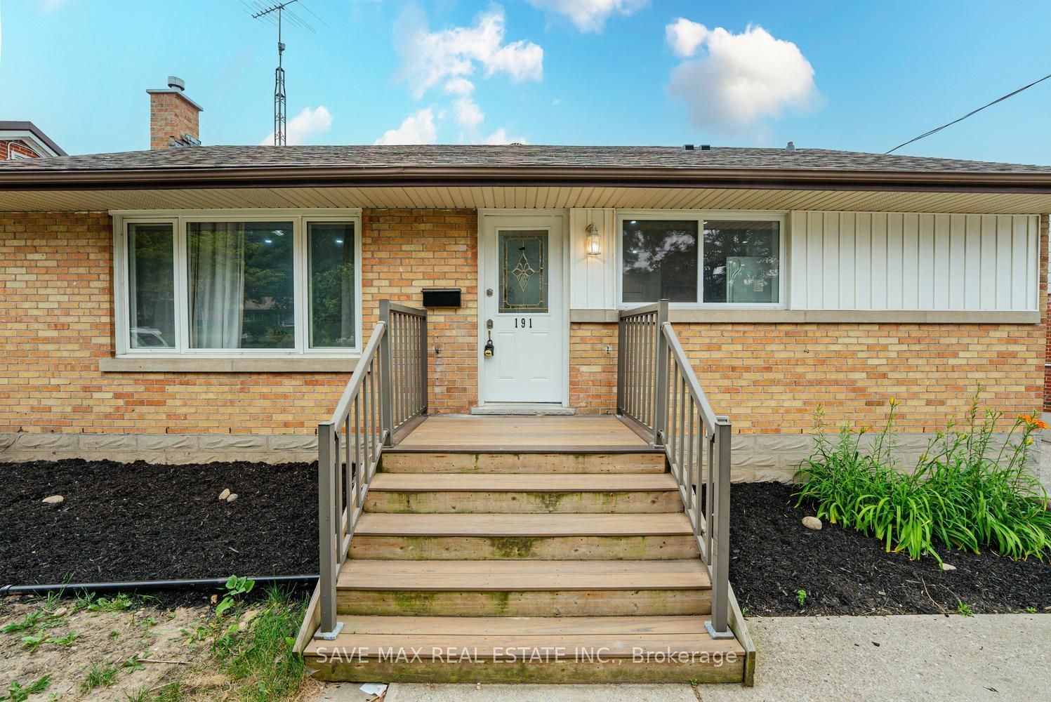 191 Clark Avenue, Kitchener, ON N2C 1Y1 photo 3