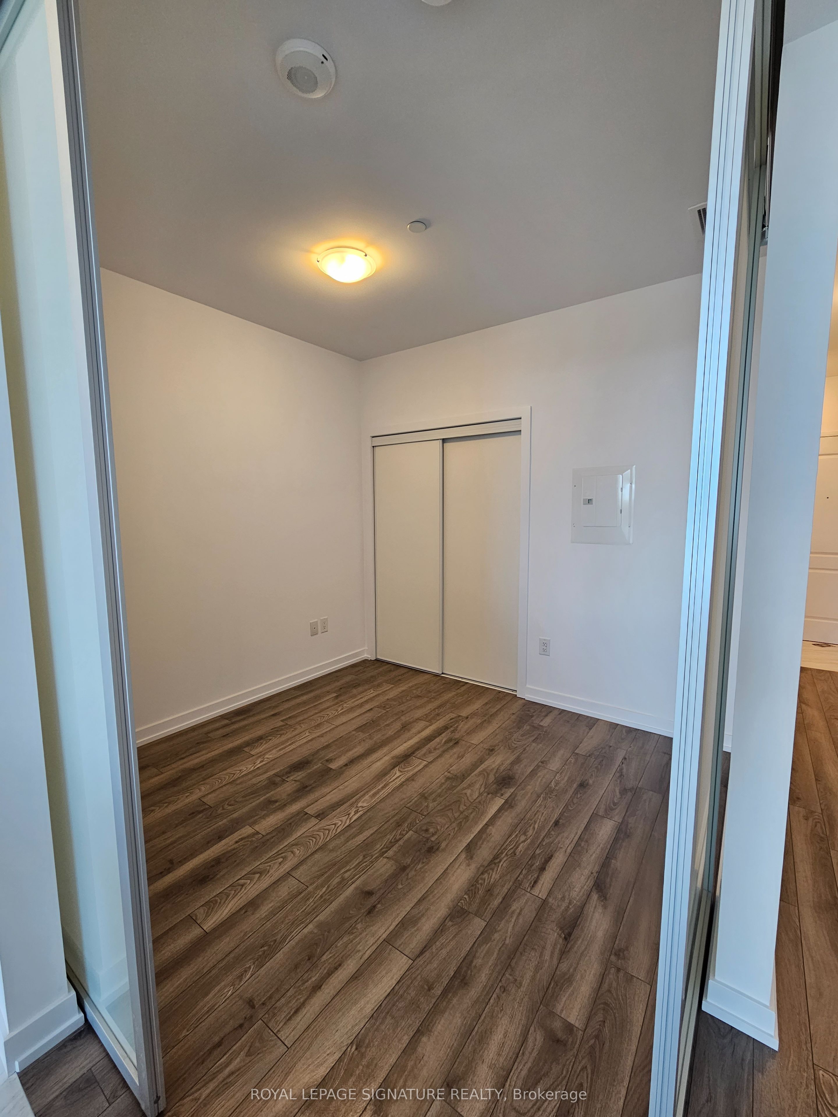 460 Dundas Street E 512, Hamilton, ON L8B 1Z2 photo 4