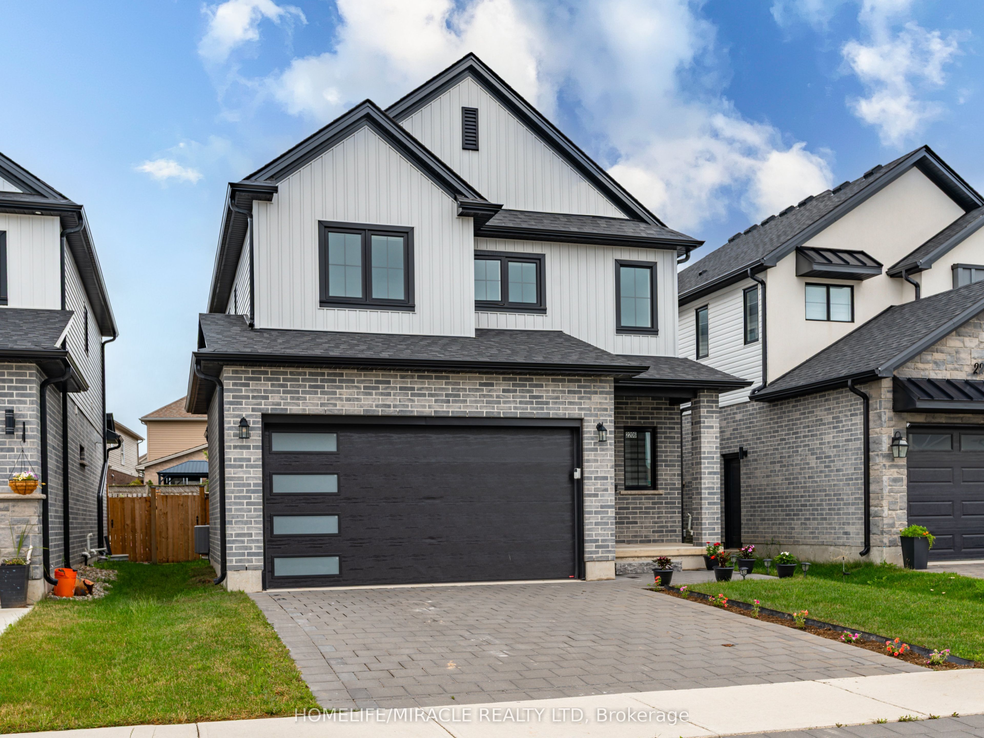 2206 Southport Crescent, London South, ON N6M 0H9 photo 2