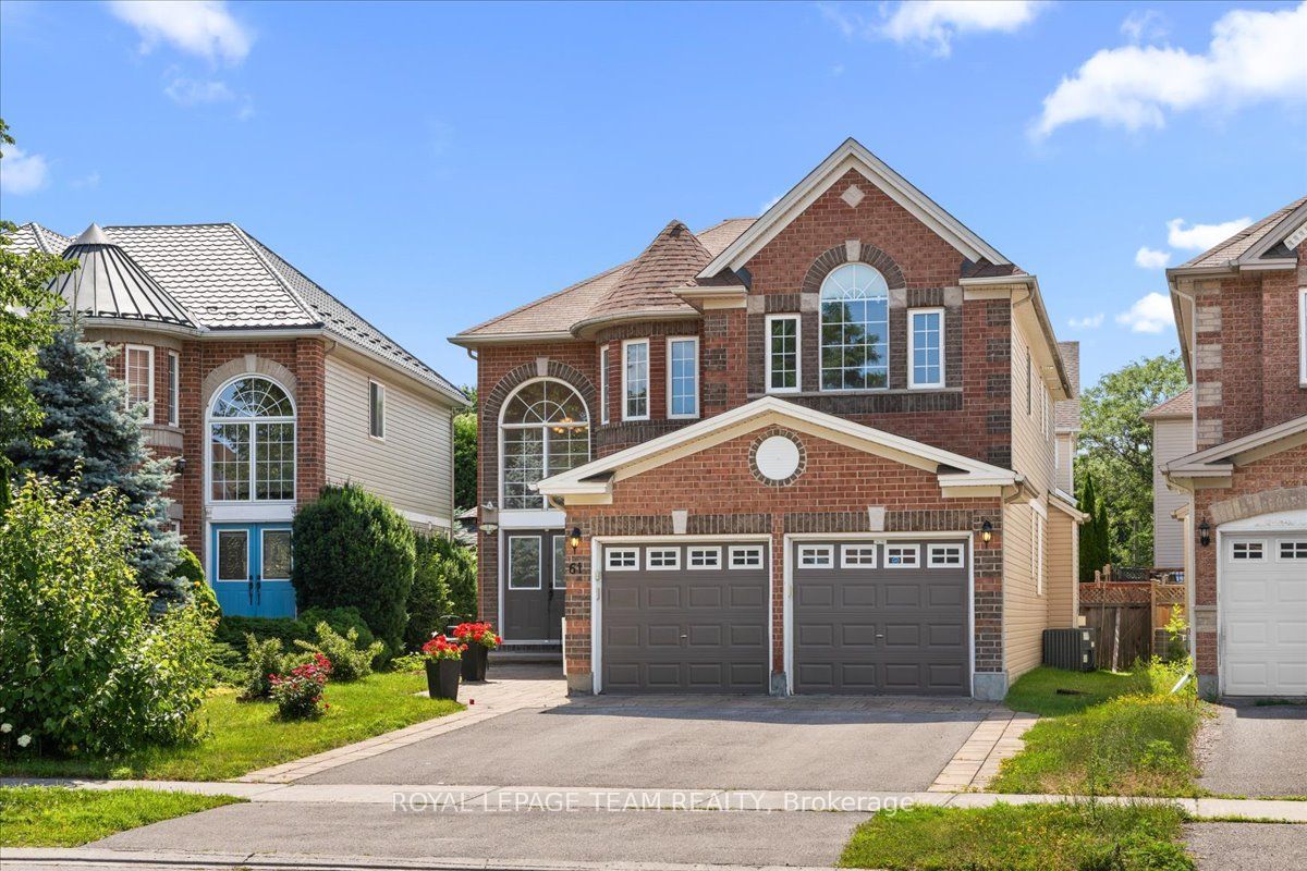 61 Shirley's Brook Drive, Kanata, ON K2K 3M8 photo 2